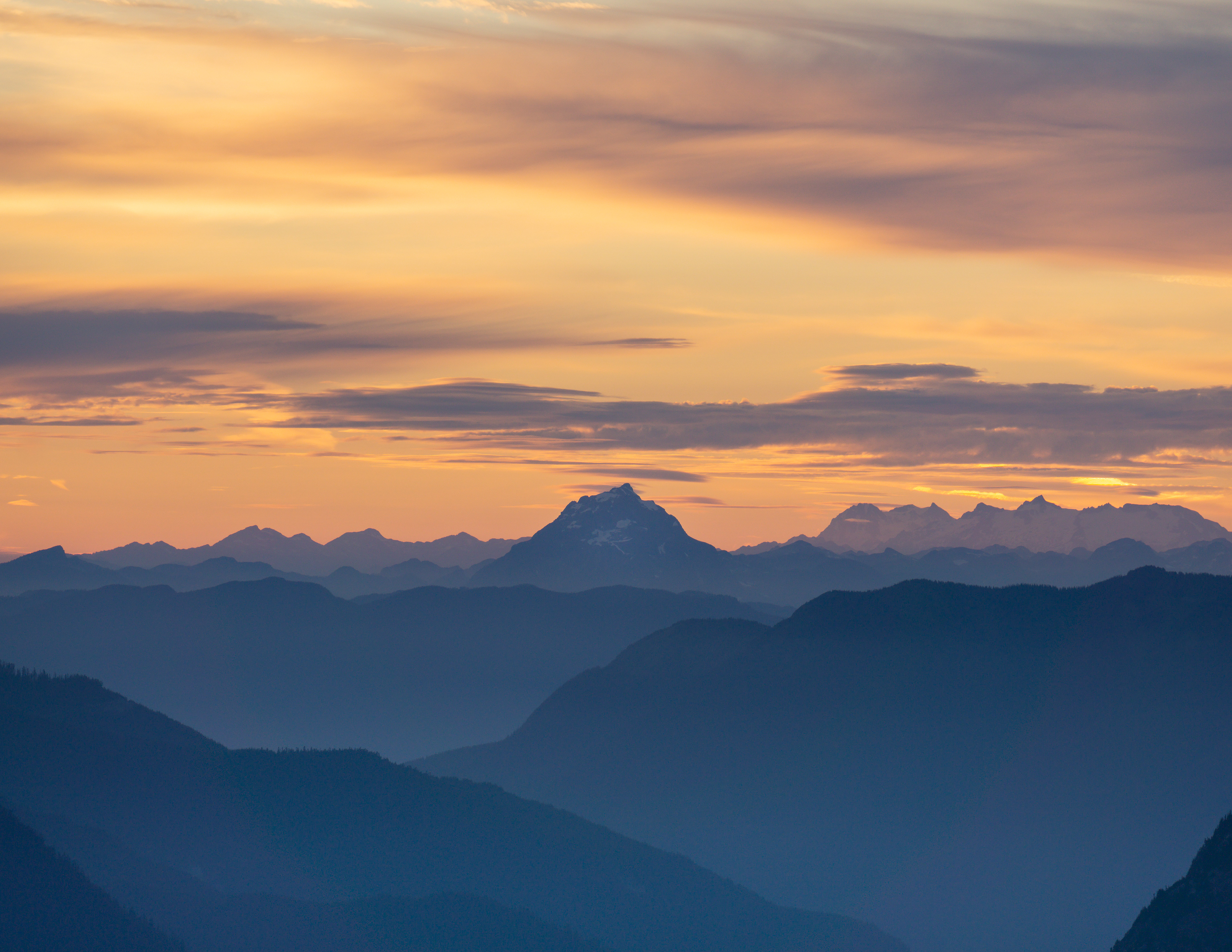 Canadian Coast Range seen from the lookout