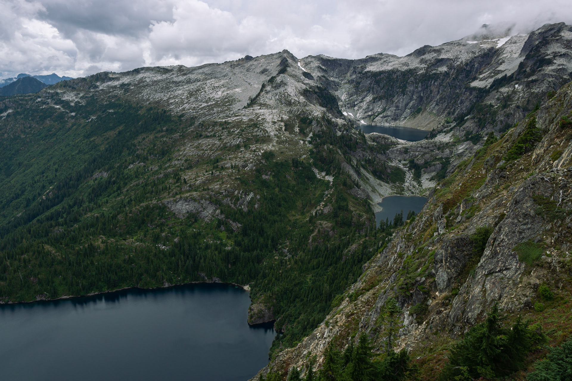 Thornton Lakes en route to Trappers Peak