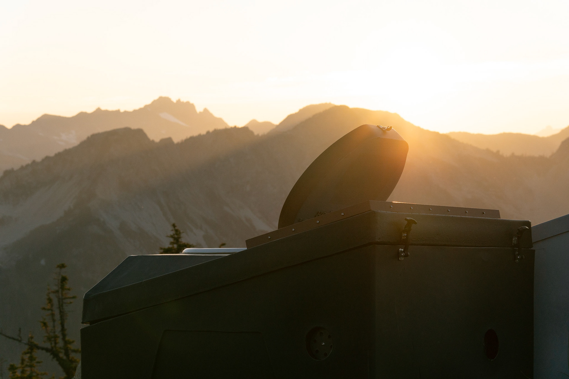Compost toilet at the lookout
