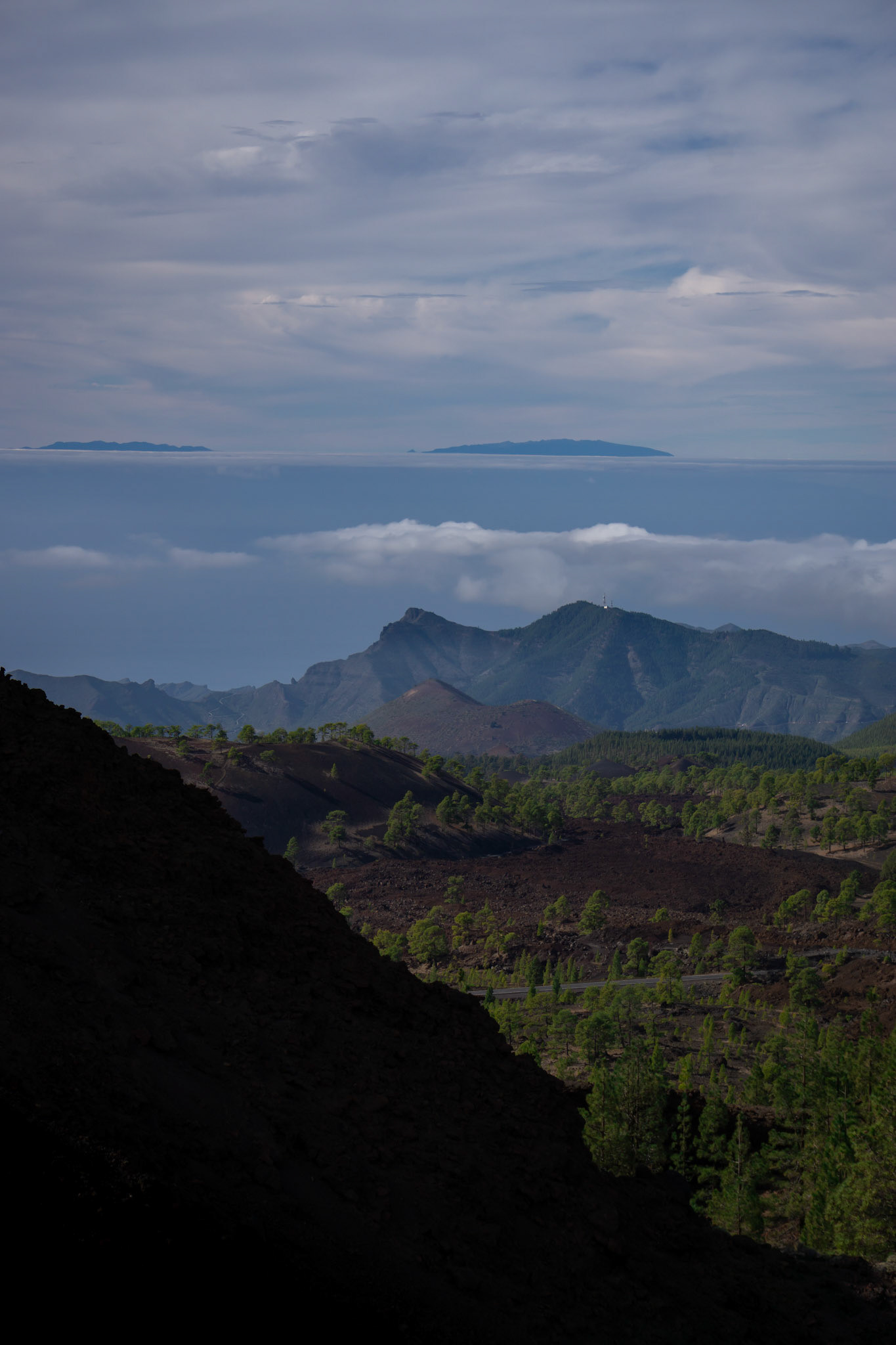 Two other Cannary Islands floating above the clouds.