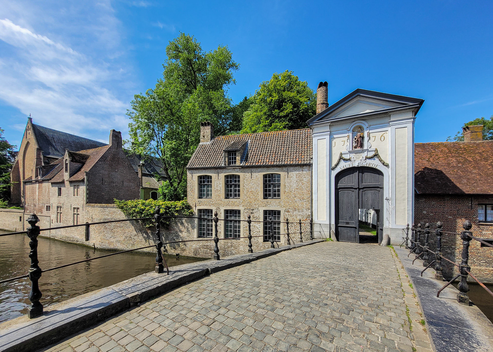 Begijnhuisje