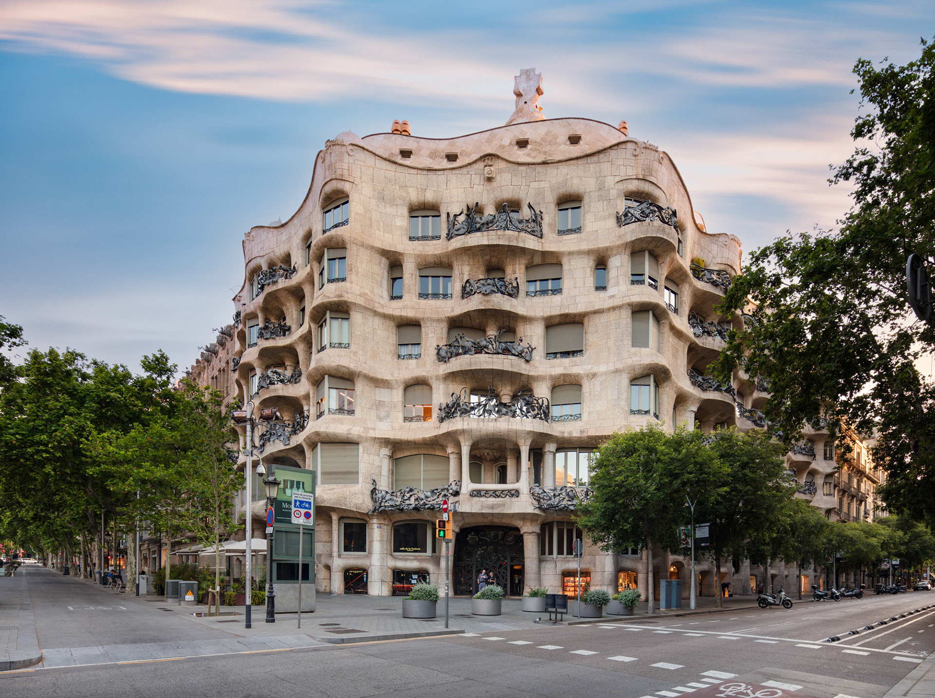 Casa Milá