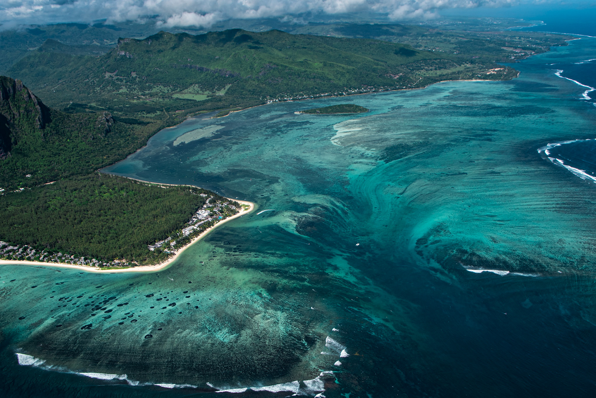 Underwater Waterfall