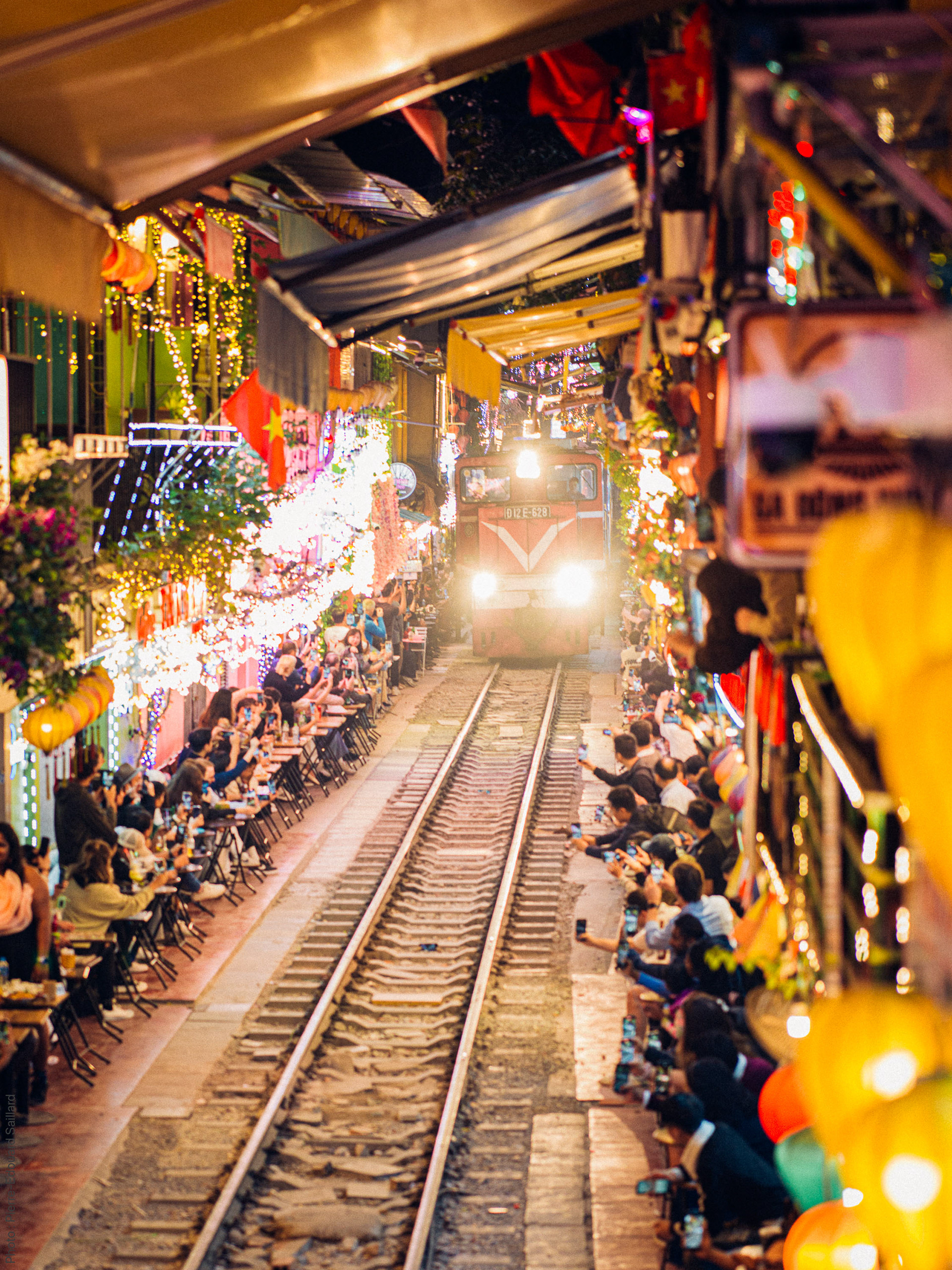 Vietnam - Train Street