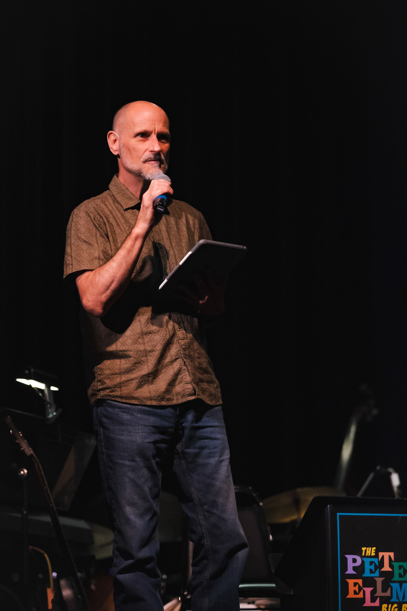 Scott Landon, father of guitarist Matt Landon, serves as the lively MC of the Burlington Jazz Festival, sharing insights and background on each performer during his introductions.