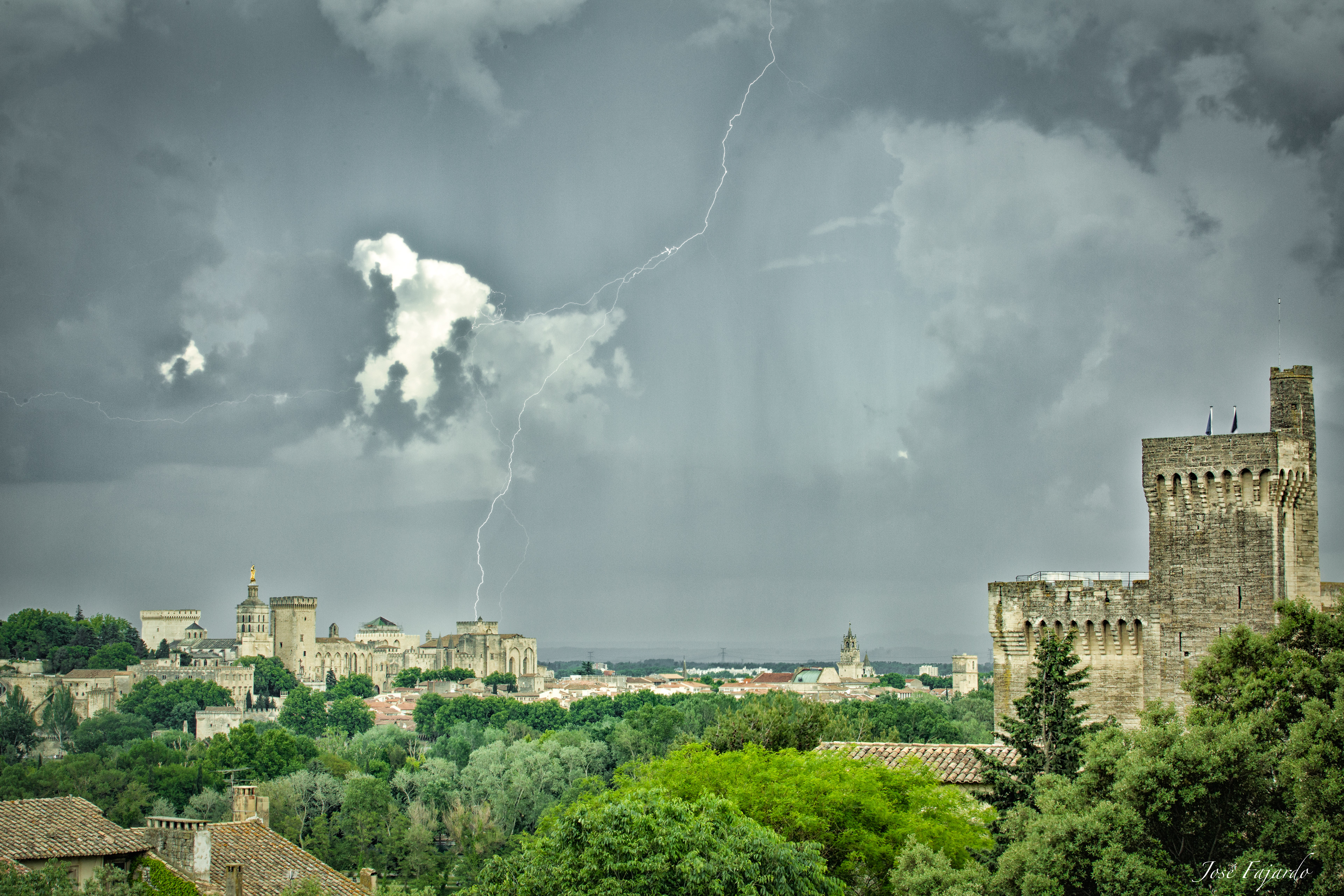AVIGNON 2