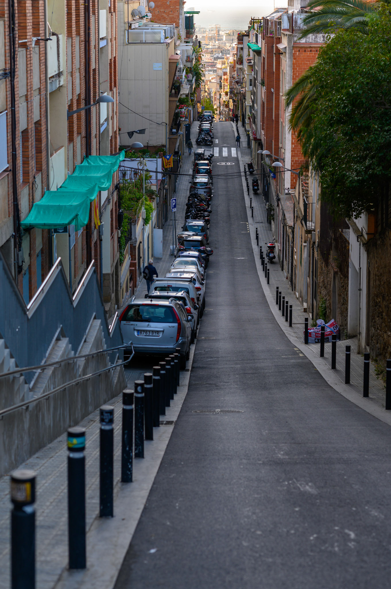 The streets in Gracia are really steep, enough so that escalators have been installed in some locations. Its just a shame that we didn't find them when carrying our heavy packs to our hostel.