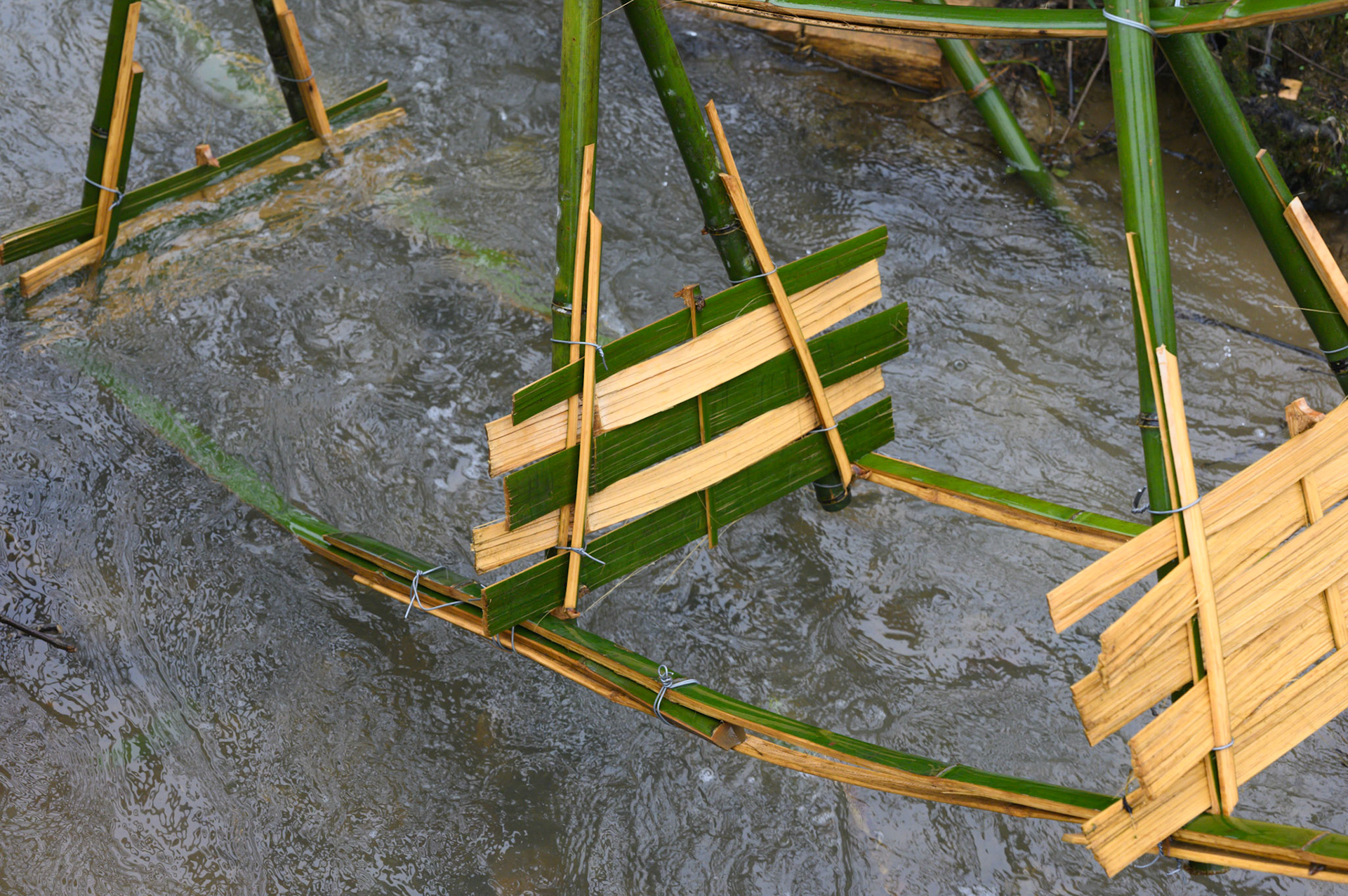 Cat Cat village showcases traditional agruculture and arts for tourists,. These water wheels were working anf lifting water.