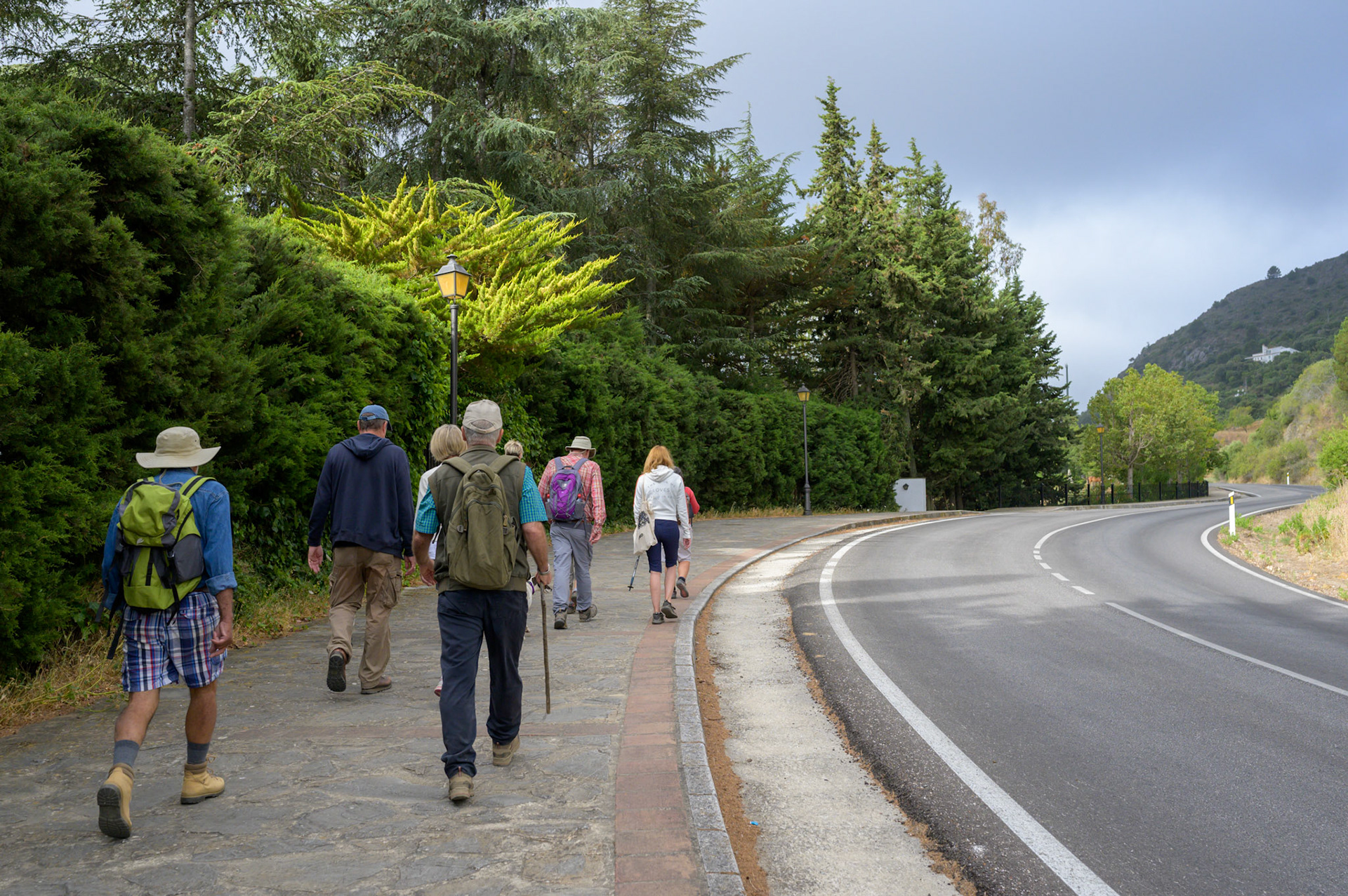 Starting along the road to Algeciras before turning down an old smuggling trail (no secret to anyone)