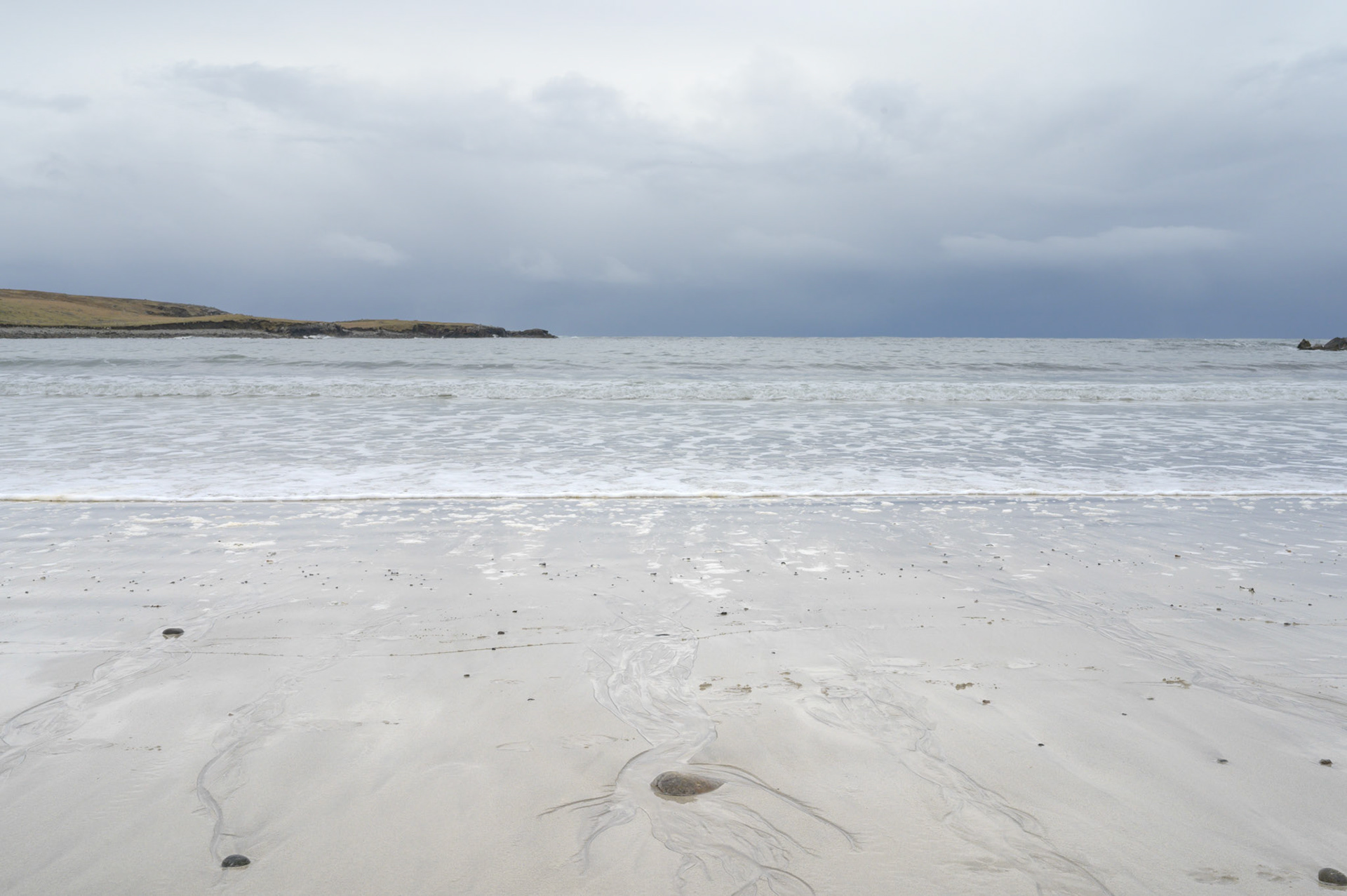 The beach at North Shawbost, where grandma was birn and grew up. This is possibly the beach where she told me she woudl collect sea weed for food.