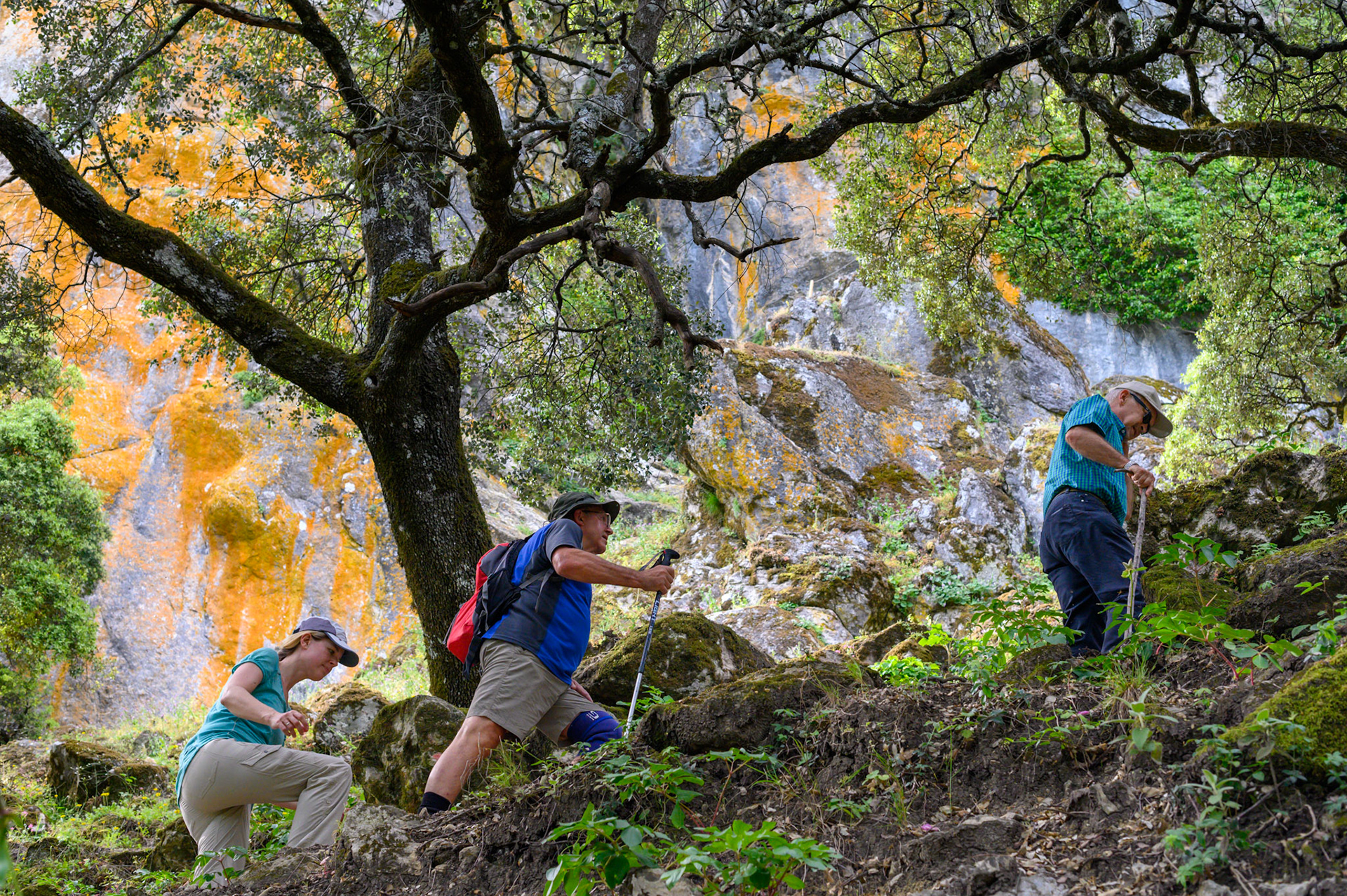 Sheryl and two hikers clims towards teh summit of El Hacho