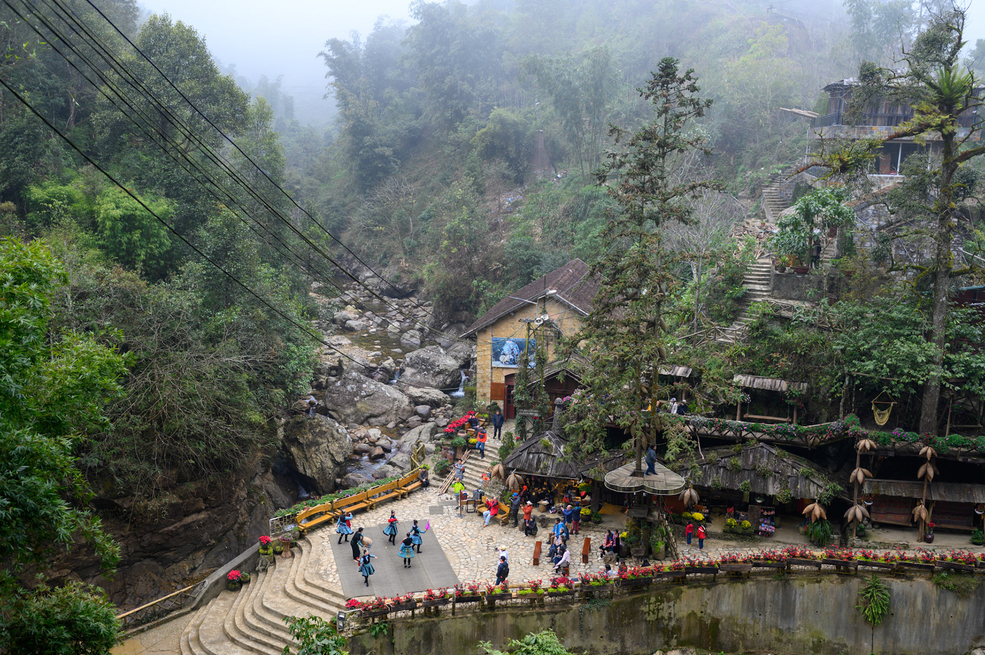 Cat Cat village showcases traditional agruculture and arts for tourists,.