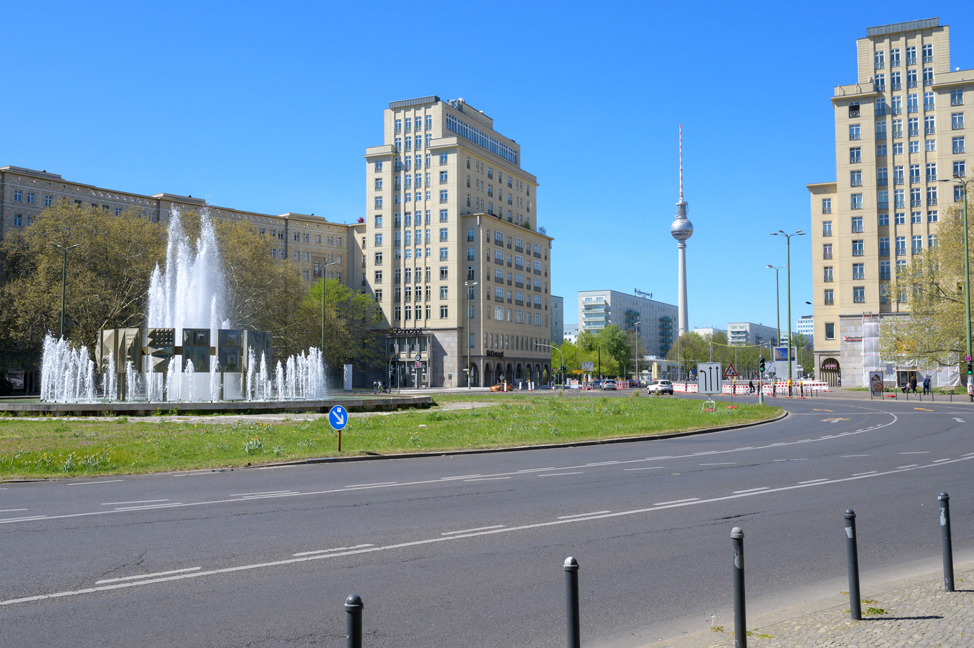 What is there not to love about the massive granduer of the people's palace of Karl Marx Allee? A huge post-war East German building project for workers housing, although it is likely the best housing was reserved for party members.