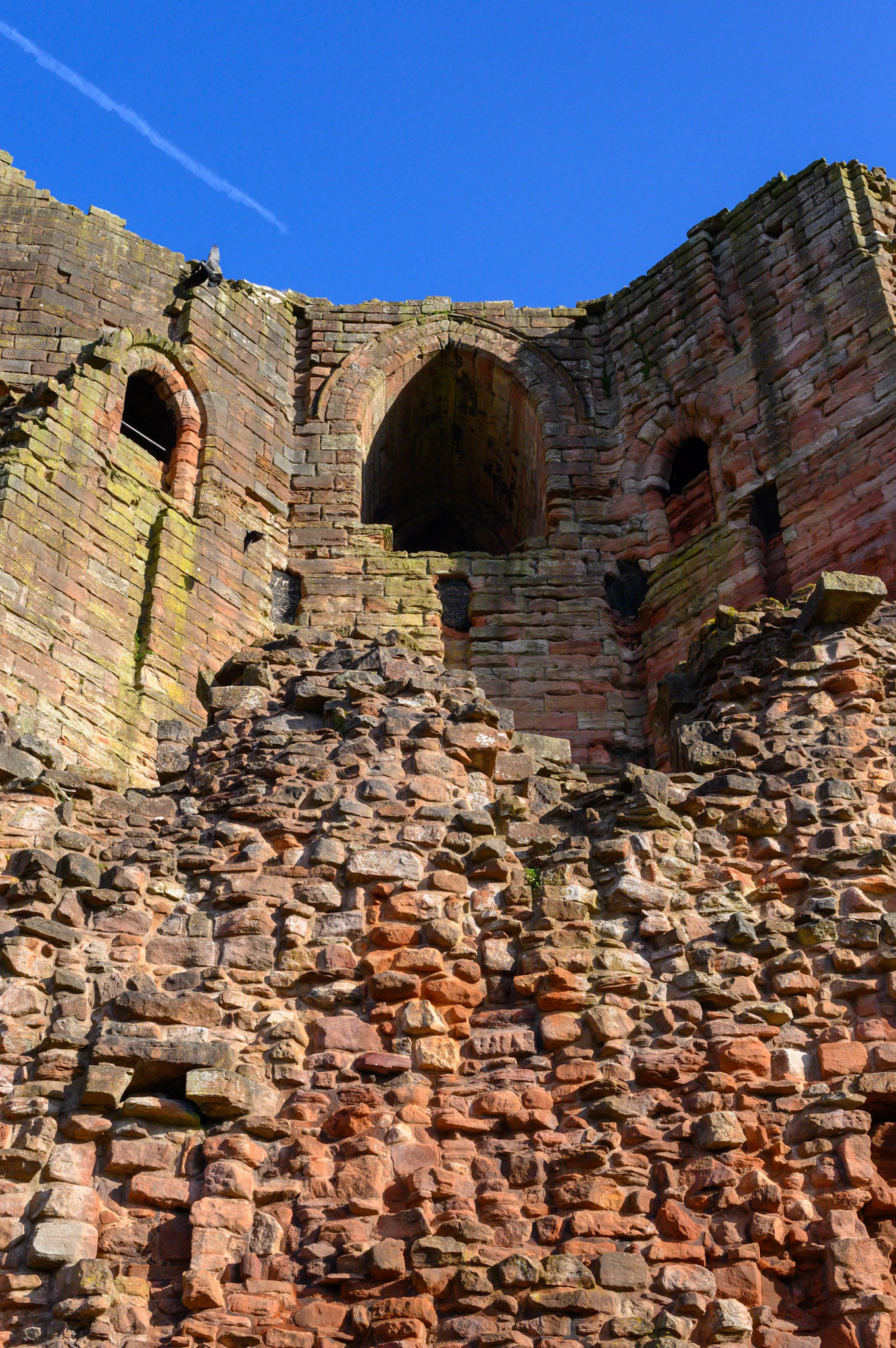 The remains of Bothwell castle, a possible scene in the Mary Queen of Scots drama.
Important note to castle builders: red sandstone might look very dramatic but it doesn't last. Much of the castle is flaking away into red dust.