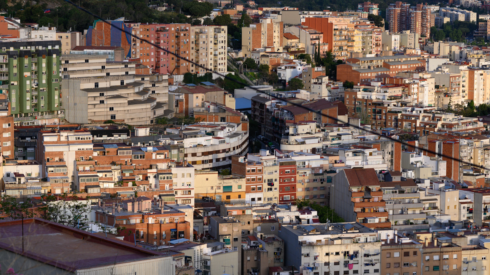 Taken from The Bunkers in Gracia. Barcelona is dense. 16,500 people, according to wikipedia.