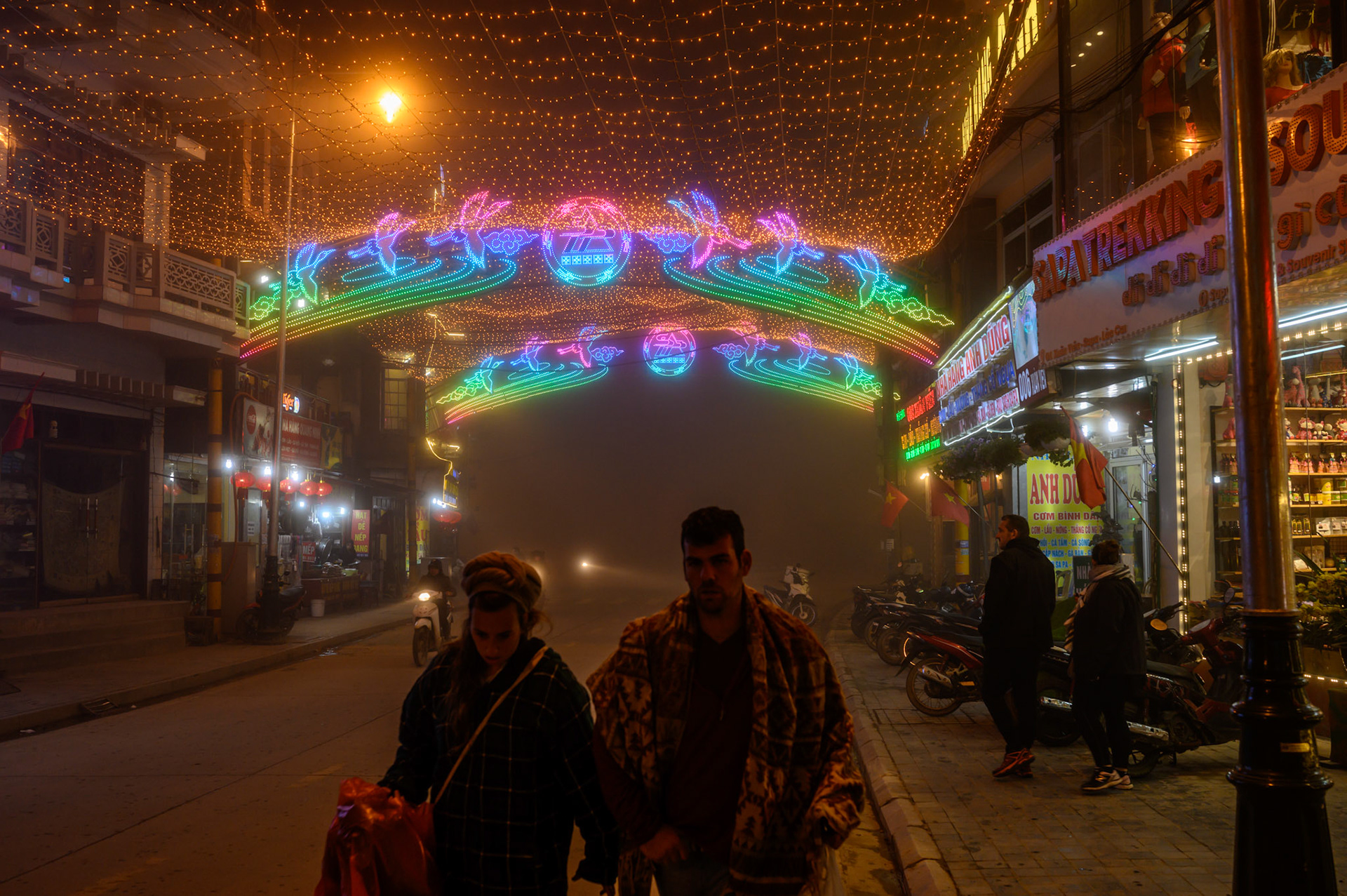 At this time of year Sapa is frequently in clouds, making beautiful neon-lit night scenes.