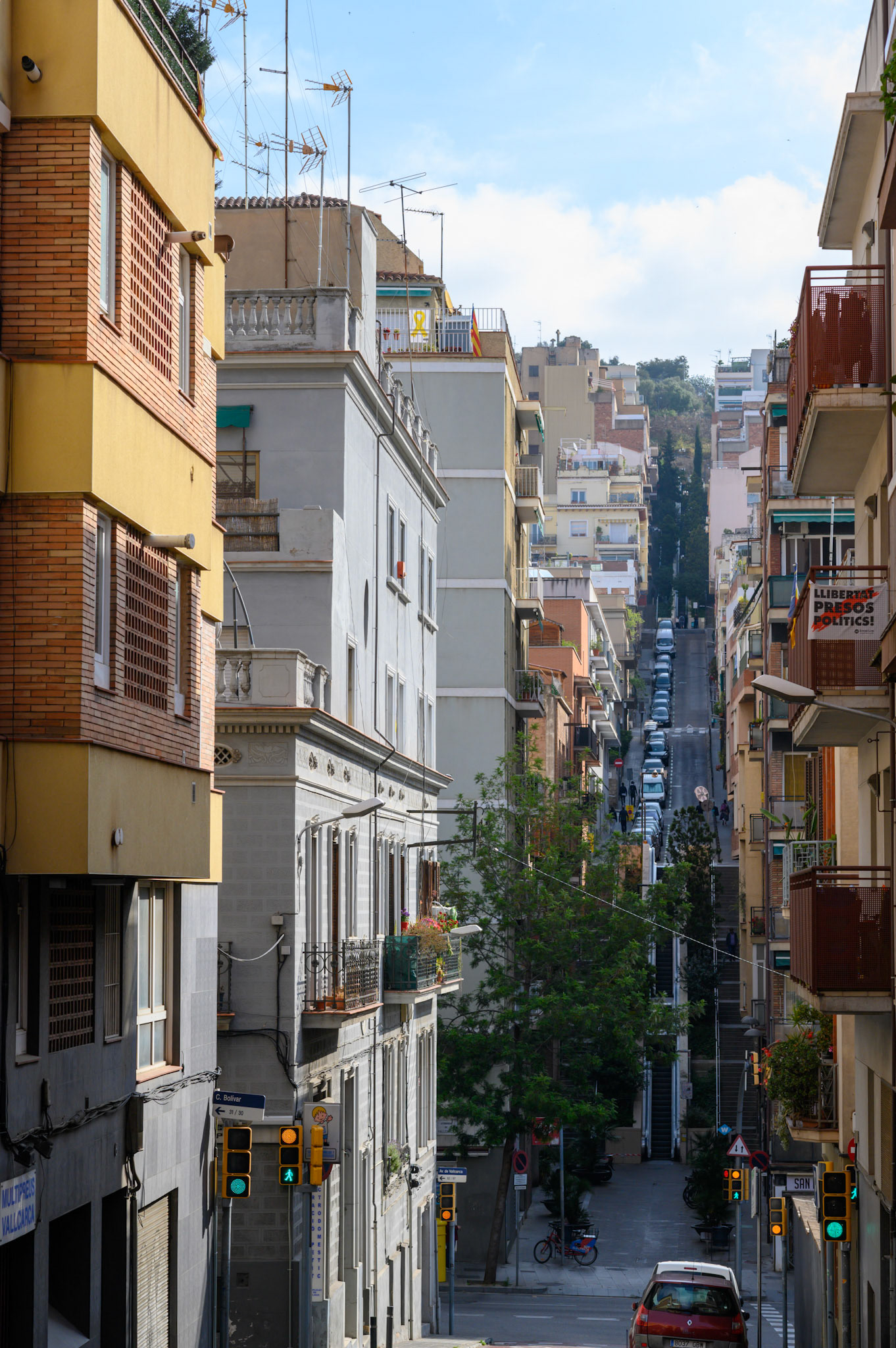 The streets in Gracia are really steep, enough so that escalators have been installed in some locations. Its just a shame that we didn't find them when carrying our heavy packs to our hostel.