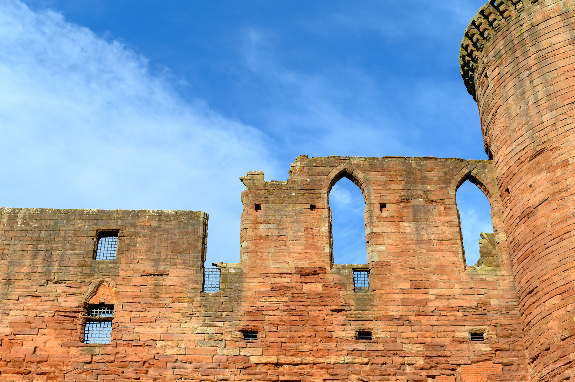 The remains of Bothwell castle, a possible scene in the Mary Queen of Scots drama.
Important note to castle builders: red sandstone might look very dramatic but it doesn't last. Much of the castle is flaking away into red dust.