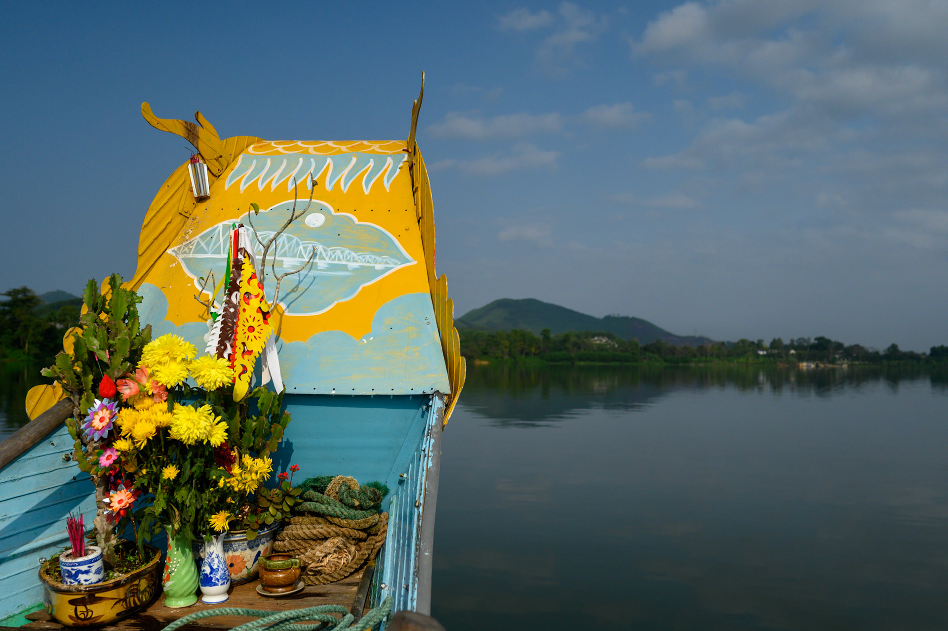 Boat trip from Hue Eco Lodge to Hue city via Thien Mu Pagoda