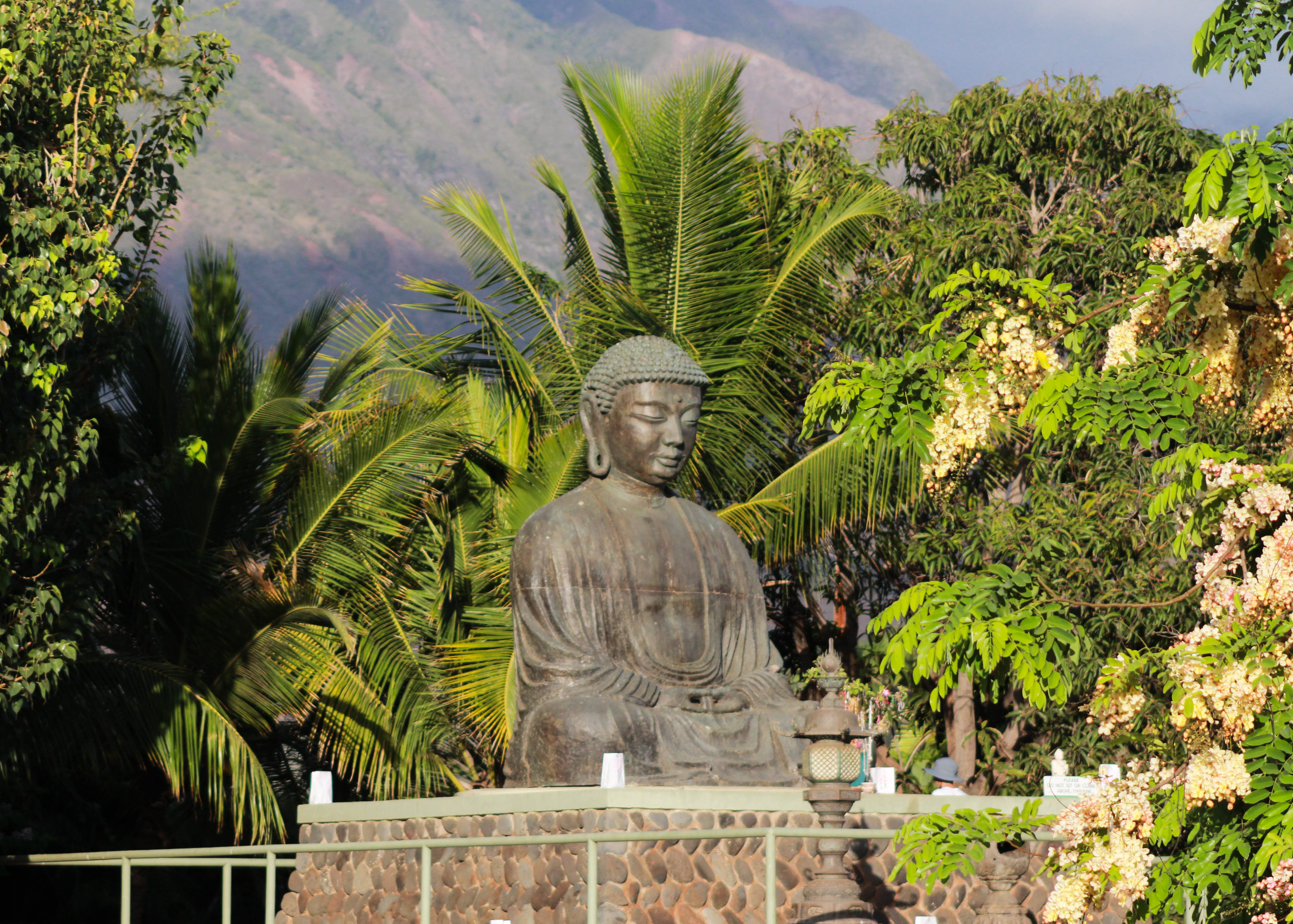 Daibutsu of Lahaina Jodo Mission.
