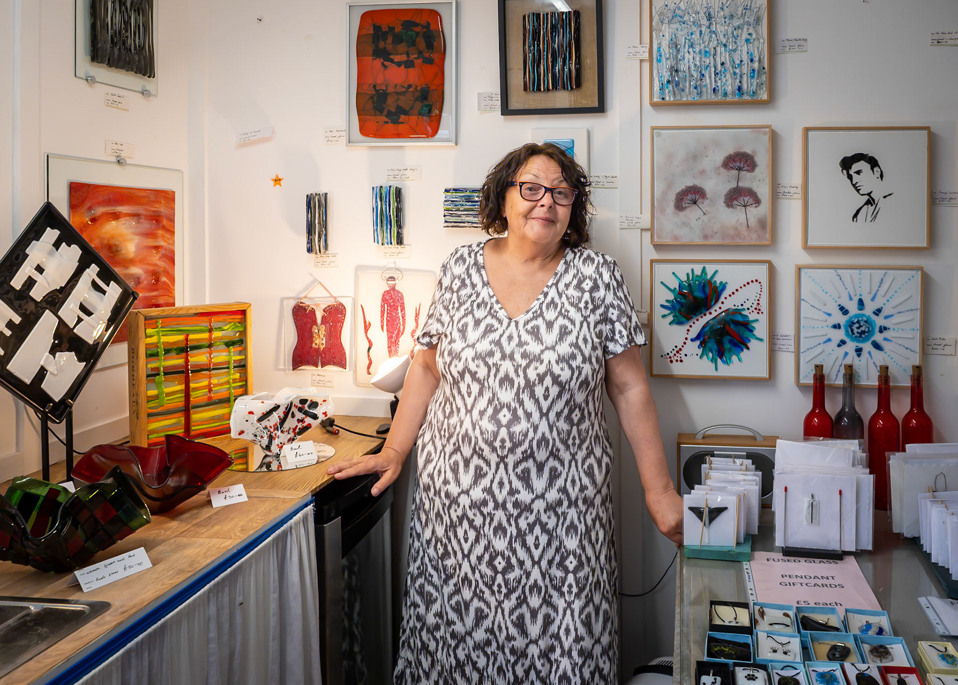 Di Barrett, fused glass.