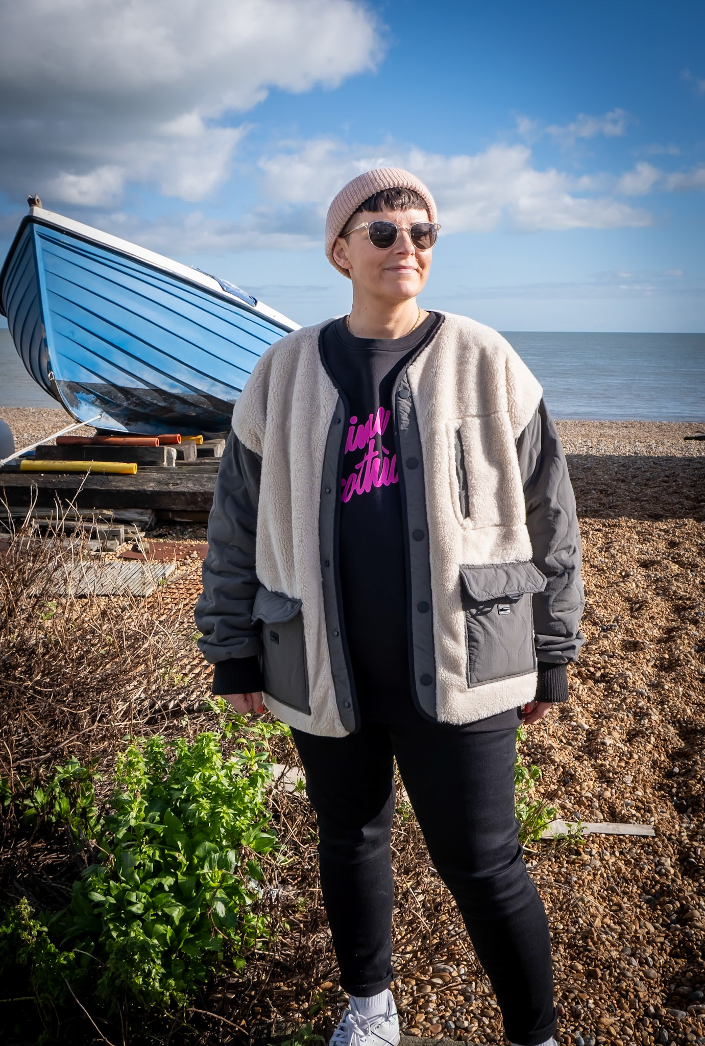 Karen, sister of Anna, a swimmer at Deal Beach and a psychologist. I was assured that my subconscious was safe with with them both as I am not a paying client.