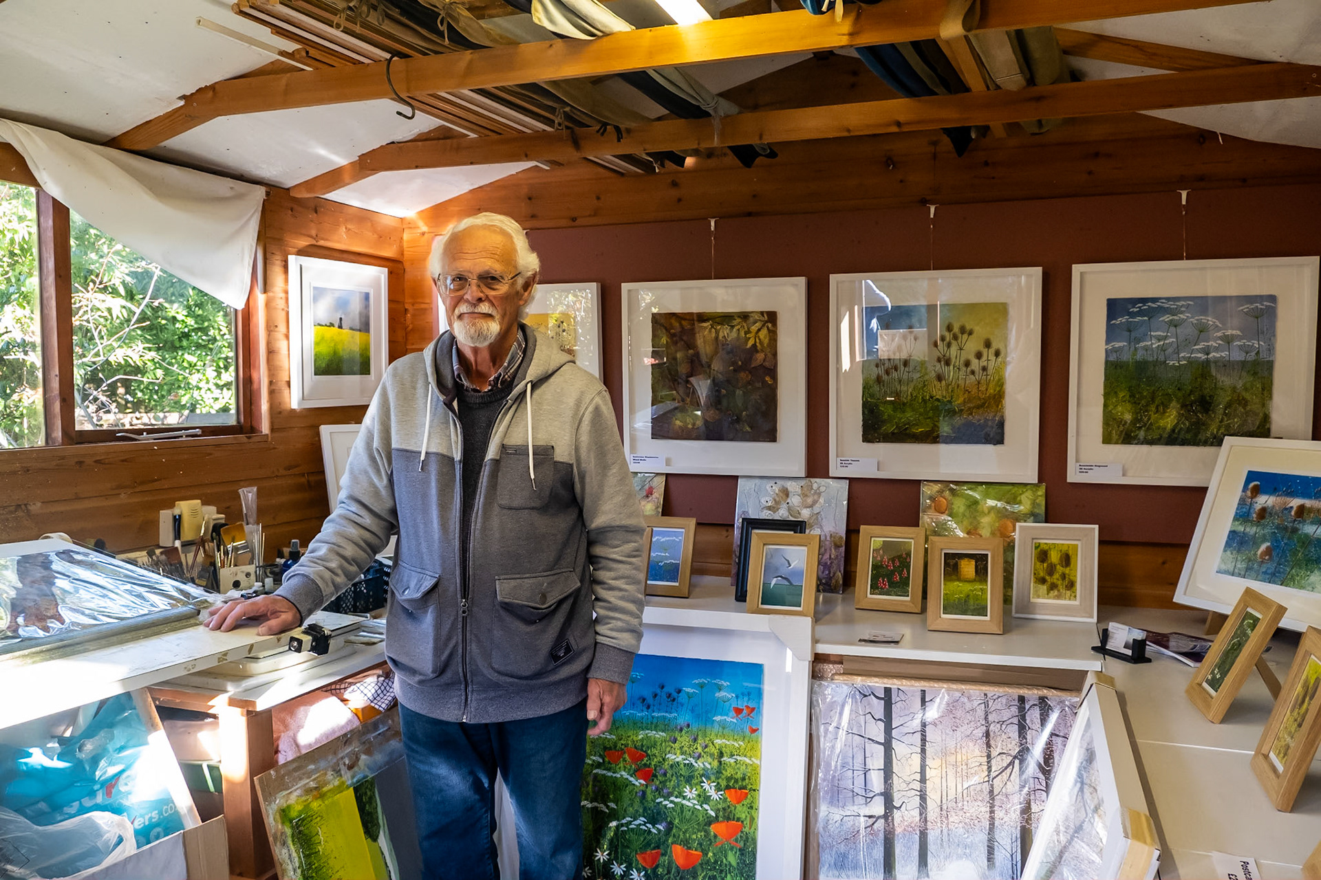 Peter Hayes-Watkins, painter, Robert Street, Deal. Peter likes to paint meadows, trees and the edges of the shoreline, exploring texture, colour and mixed media. He achieves a remarkable blend of photo realism and impressionism in his work. Artists Open Houses, 22nd October, 2023.