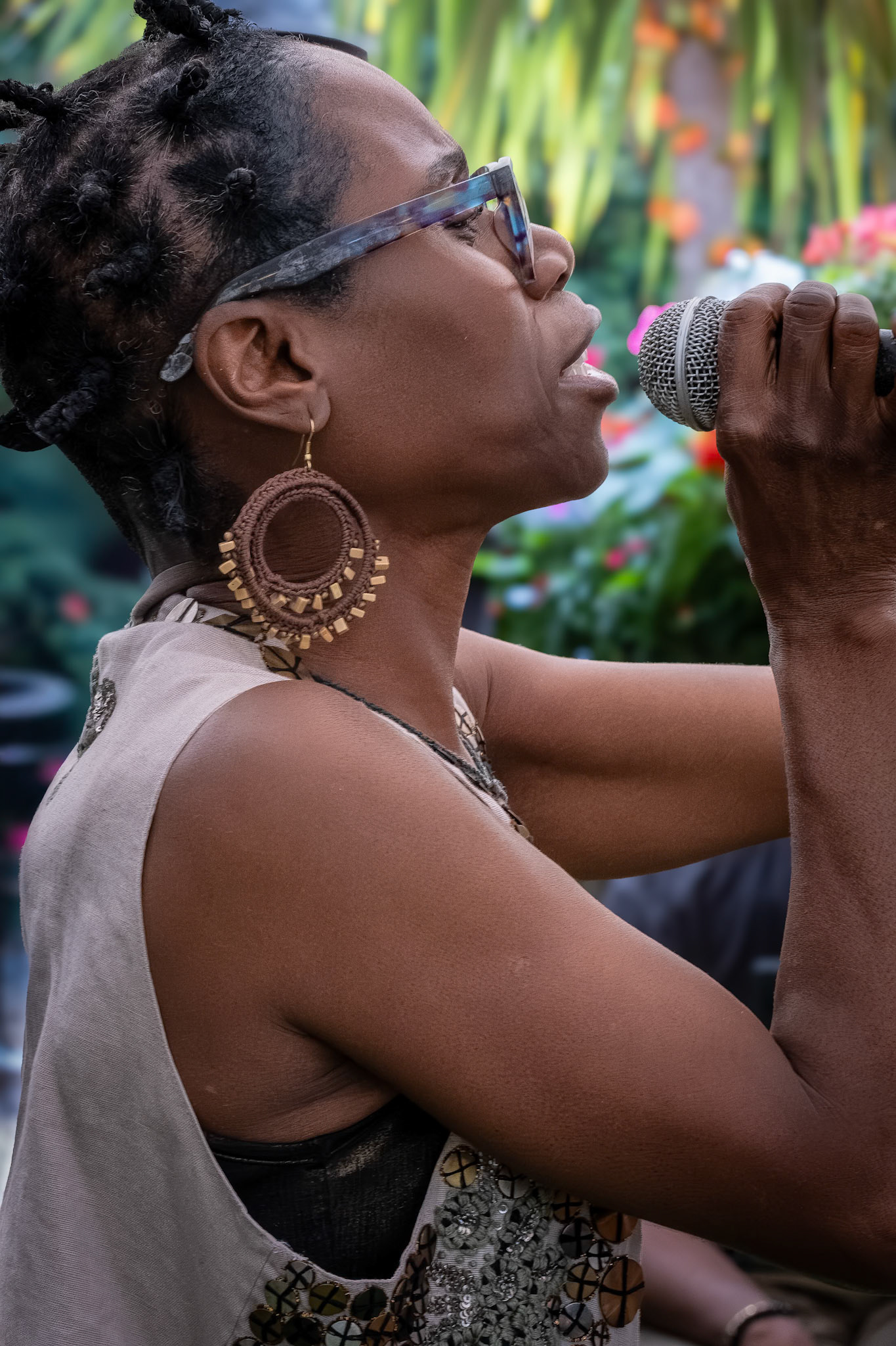 Felicia, whose stage name is Stolen, performing at the Walmer Castle PH, South Street, Deal, last Sunday, 17th August, 2025. She stole the show.