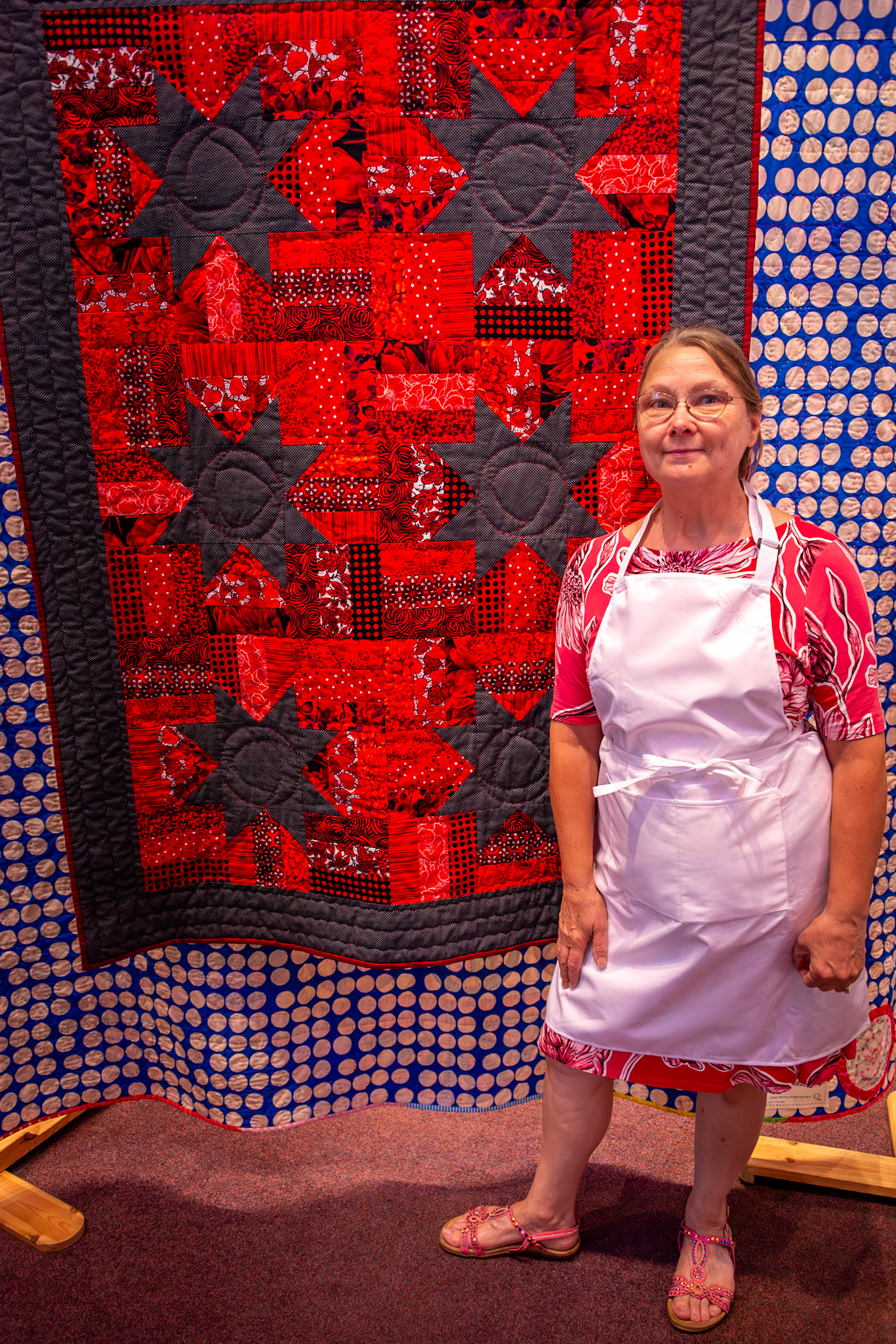  Linda with some of the very talented ladies of the Deal Dragonfly Quilting Group at their exhibition at St George's Church, 23rd August, 2025.