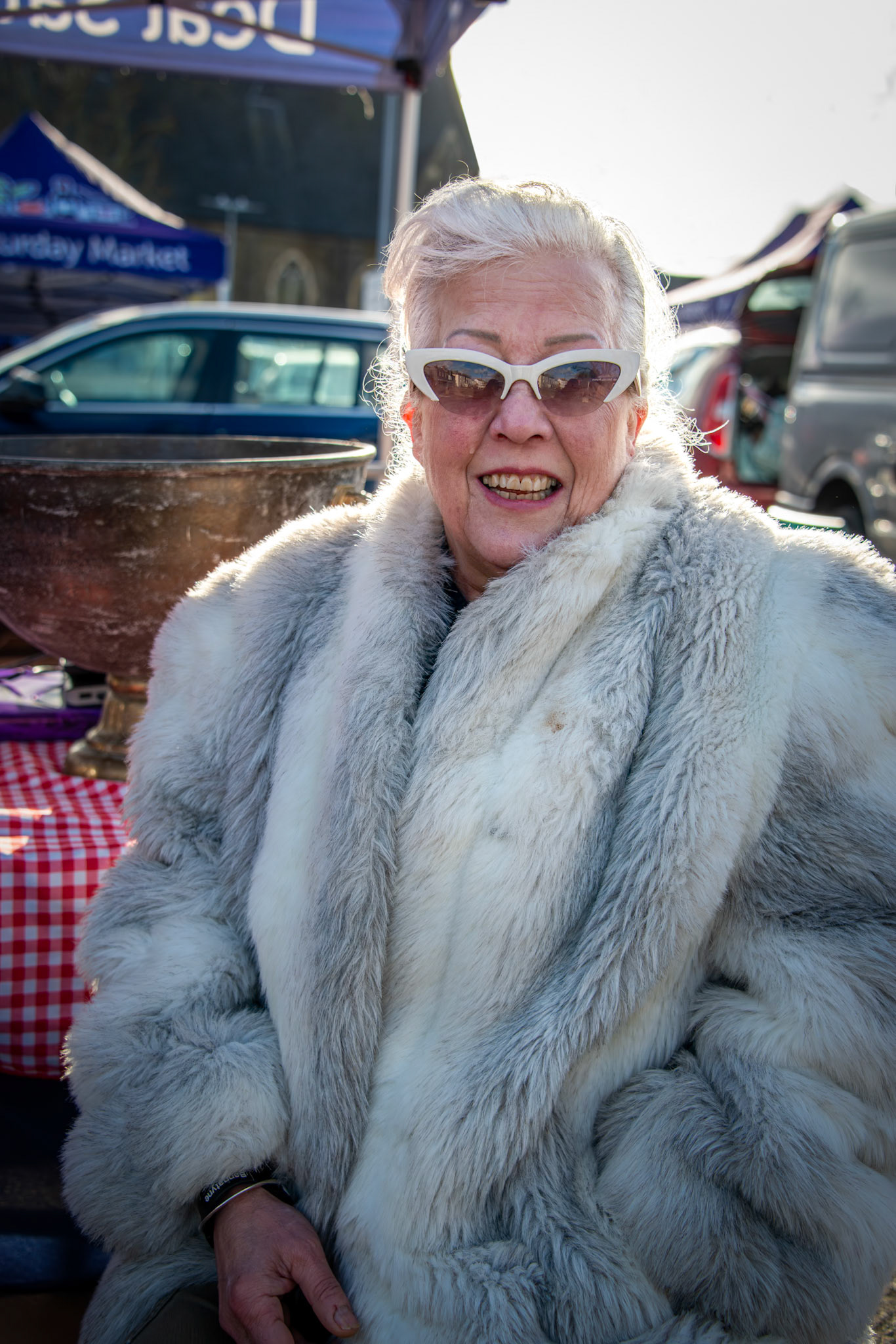 Sid, an artist visiting from Margate. Deal Market, 6th January, 2023.