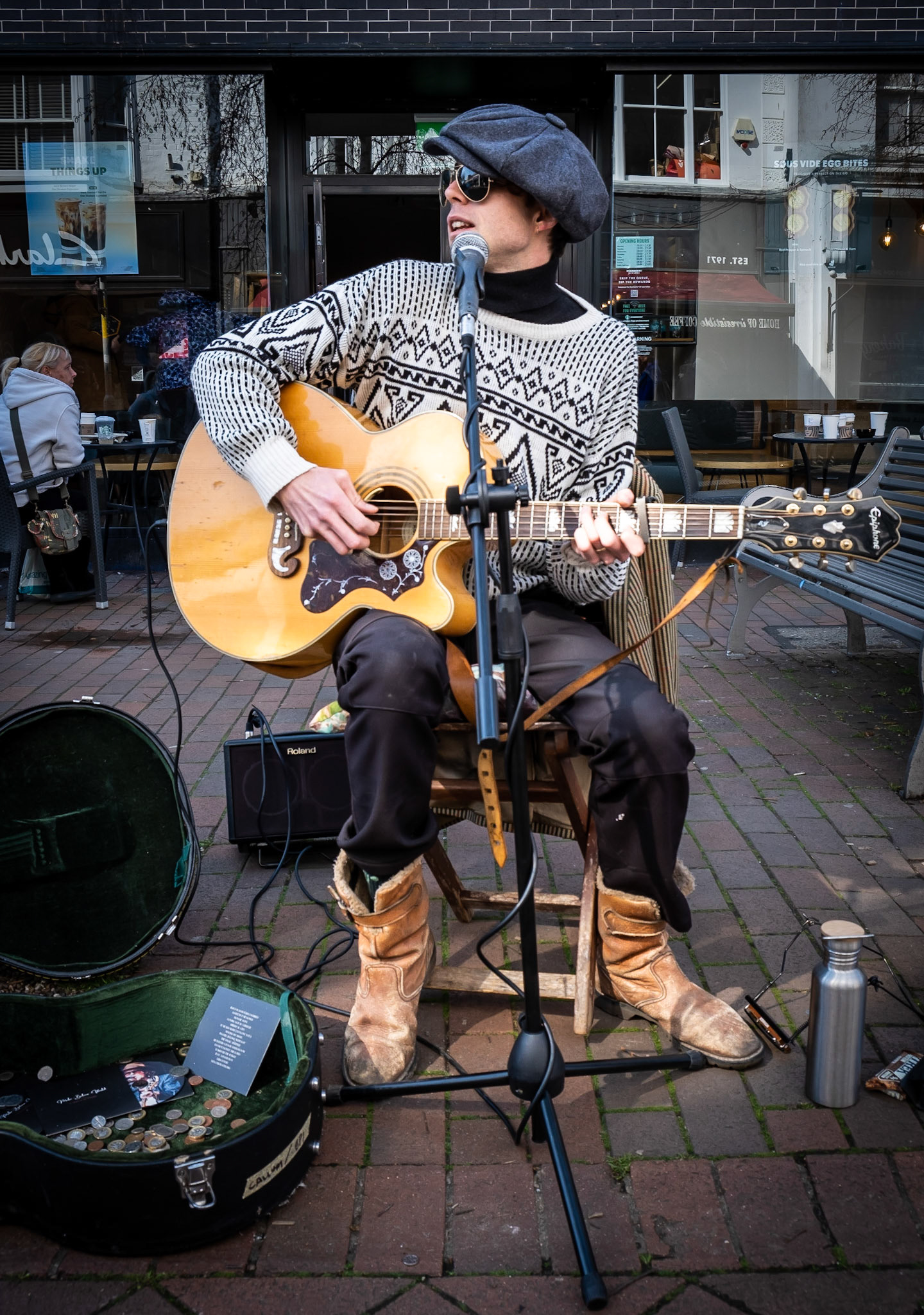 Callum Sutton, playing in the High Street, Deal.  Youtube: callumsuttonmusic