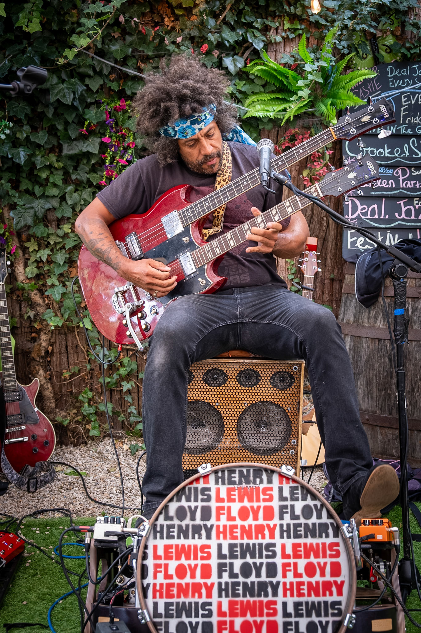 Lewis Floyd Henry: a one man, multi-genre, blues band. Walmer Castle PH music sessions, Sunday, 17th August, 2025.