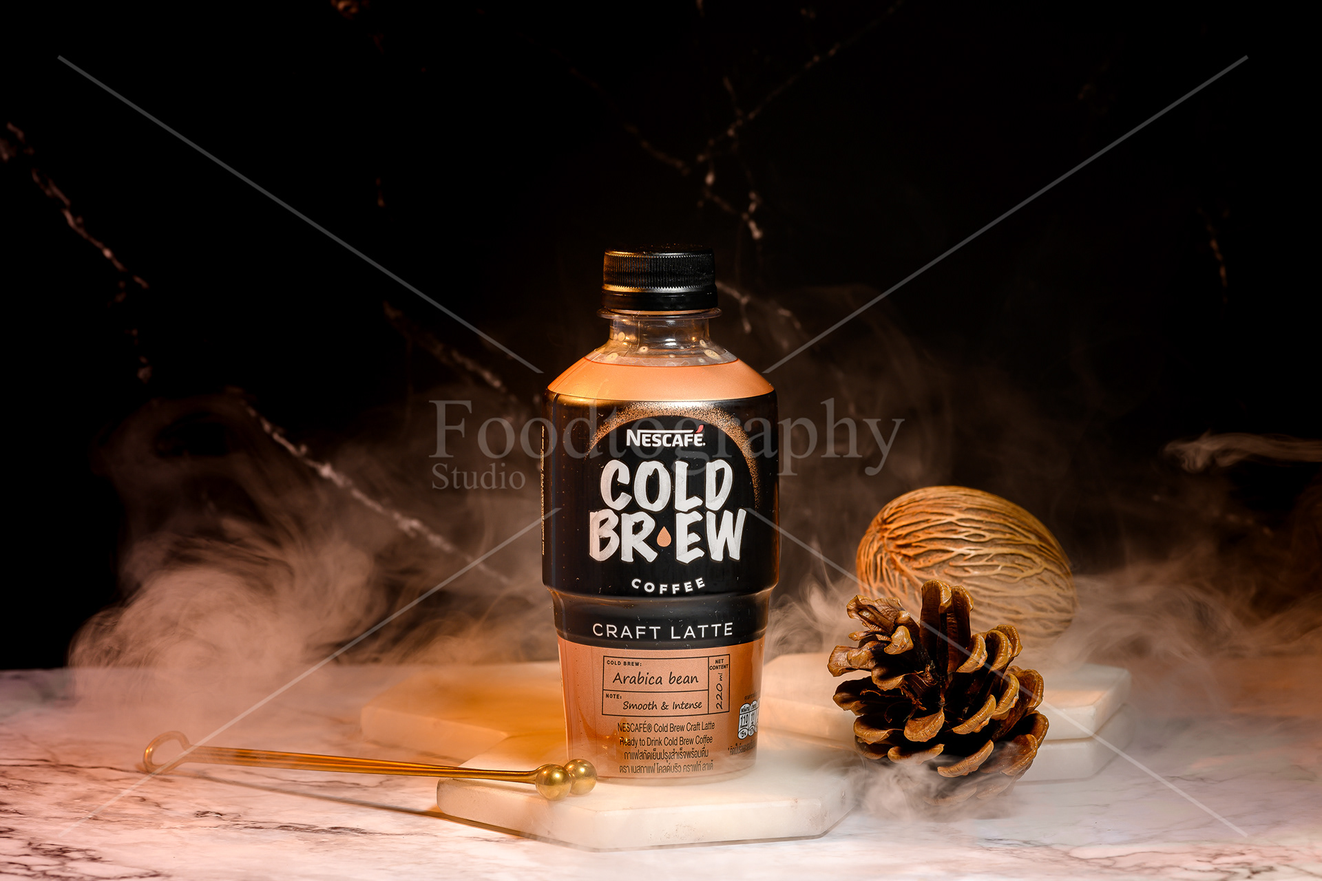Foodtography Studio NESCAFÉ Cold Brew