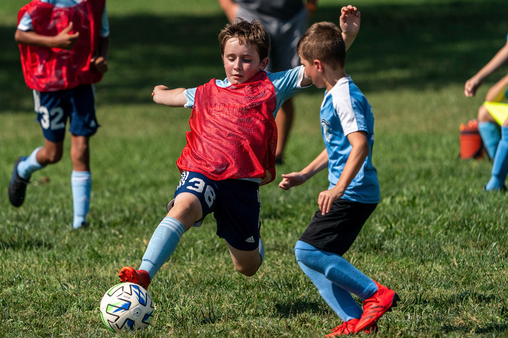 The Mt. Washington U10 Travel soccer team defeats 4-2 St. Philip Neri.