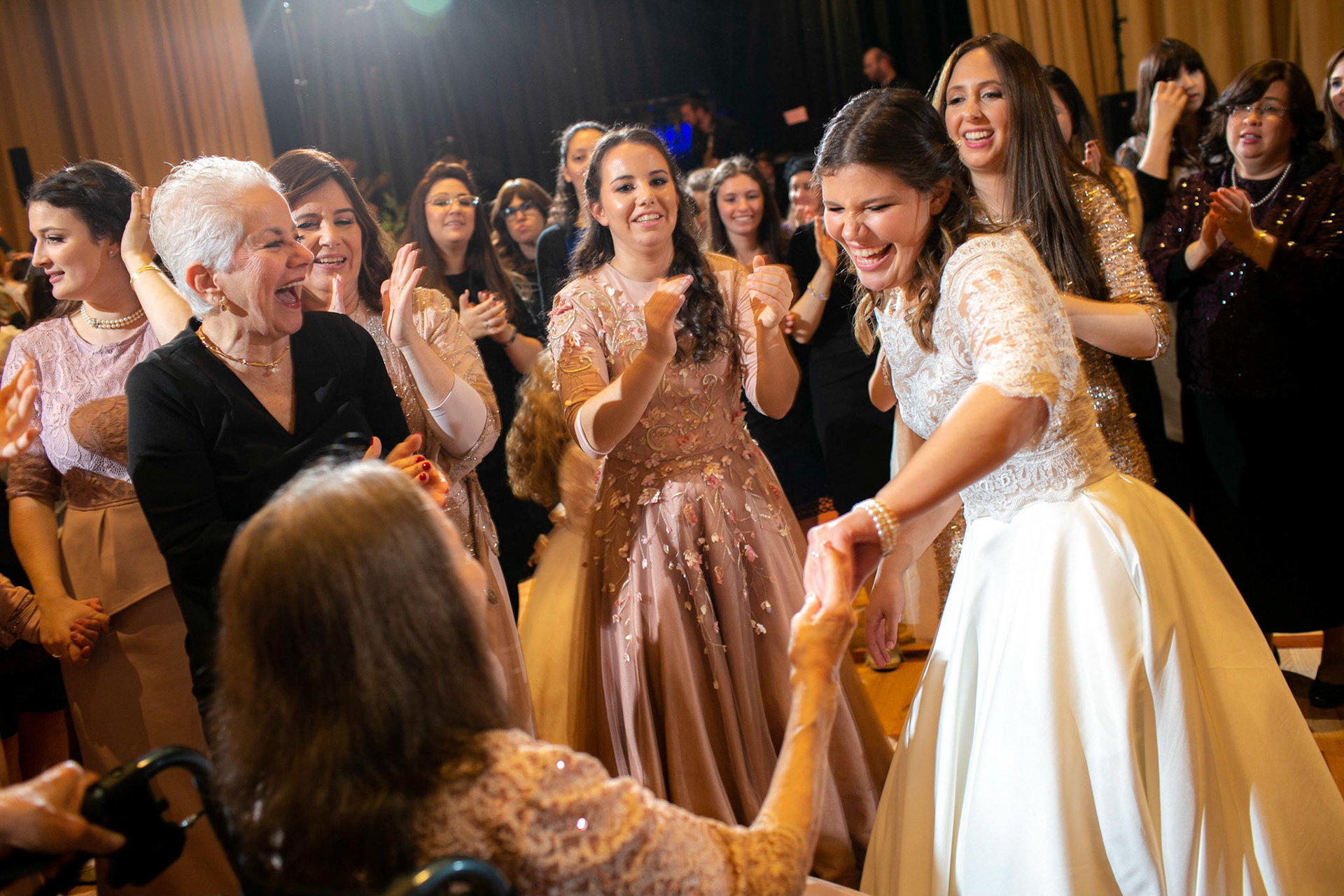 Alison and Shai wed at Beth Tfiloh in Baltimore, MD on Sunday, December 23, 2018.