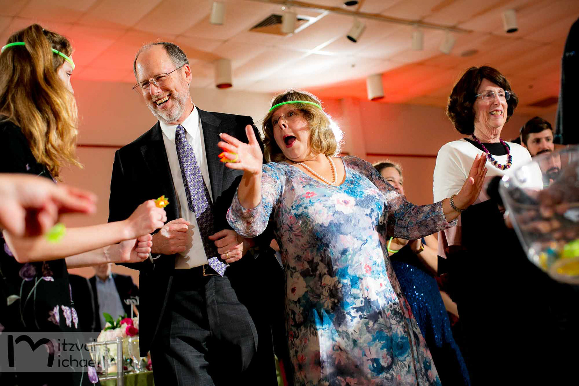 Rachel's Agudas Achim, Alexandria, VA Bat Mitzvah by Mitzvahs by Michael Temchine Photography and Pop Color Events.