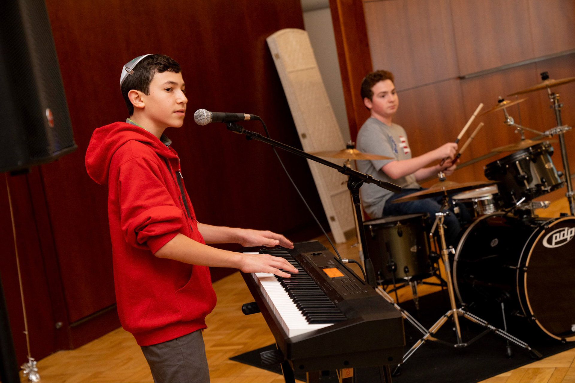 Chizuk Amuno celebrates Rabbi Debbie Wechsler’s 20th anniversary on Sunday, October, 27, 2019.