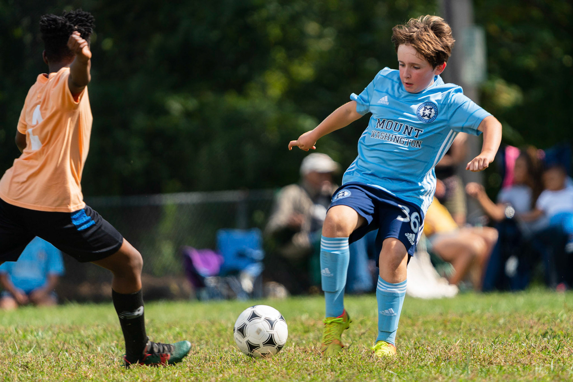 Mt. Washington’s Graham fights for the ball during their home game against Northwest SC on September 25, 2022.