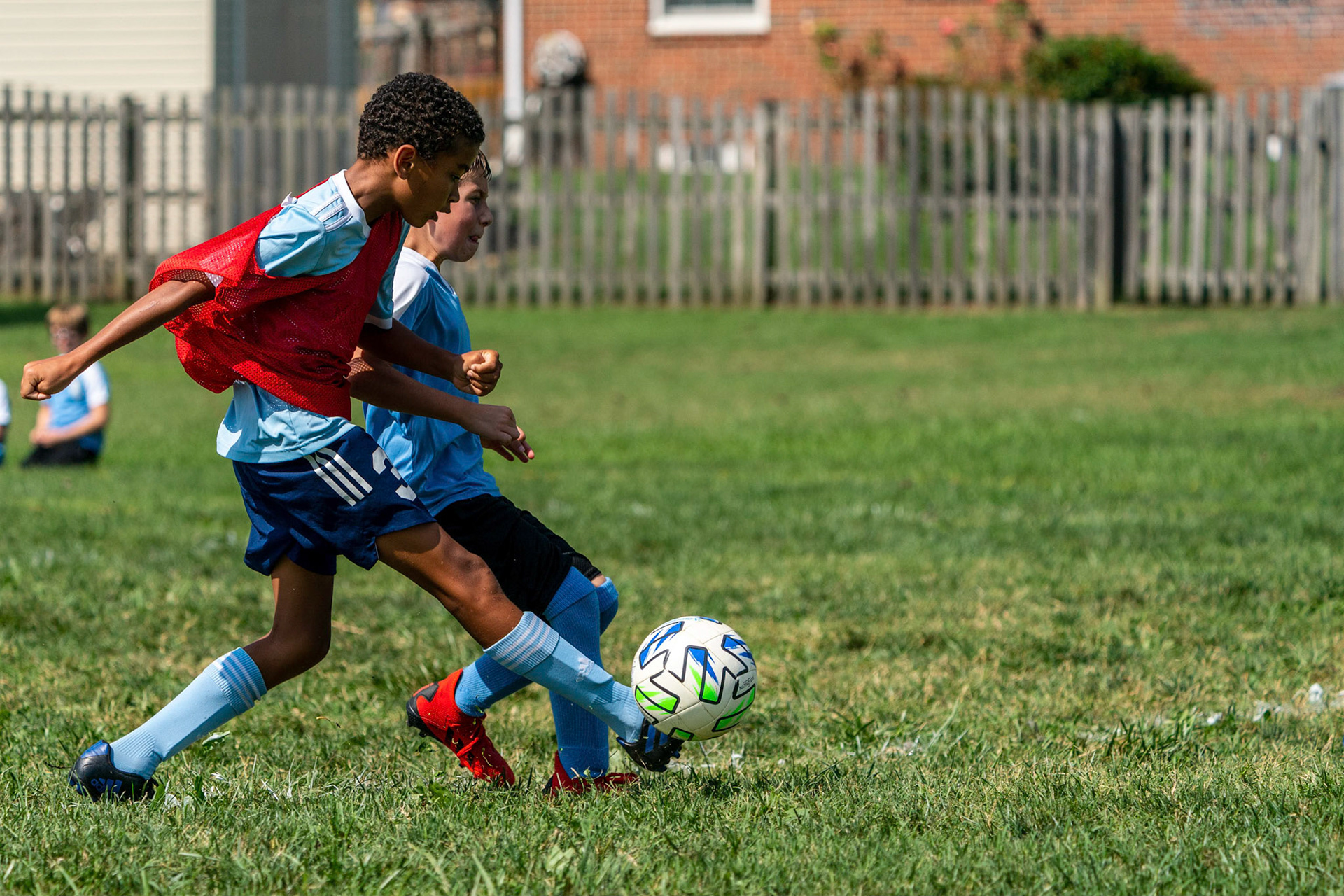 The Mt. Washington U10 Travel soccer team defeats 4-2 St. Philip Neri.