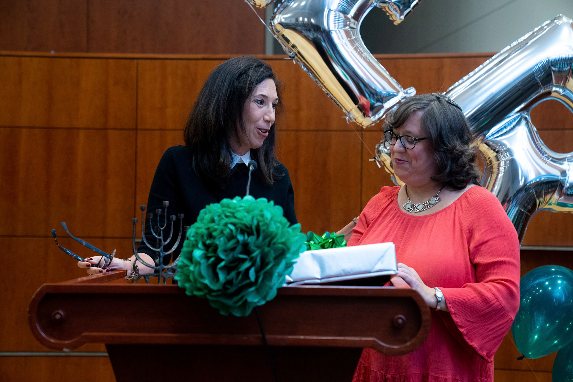 Chizuk Amuno celebrates Rabbi Debbie Wechsler’s 20th anniversary on Sunday, October, 27, 2019.
