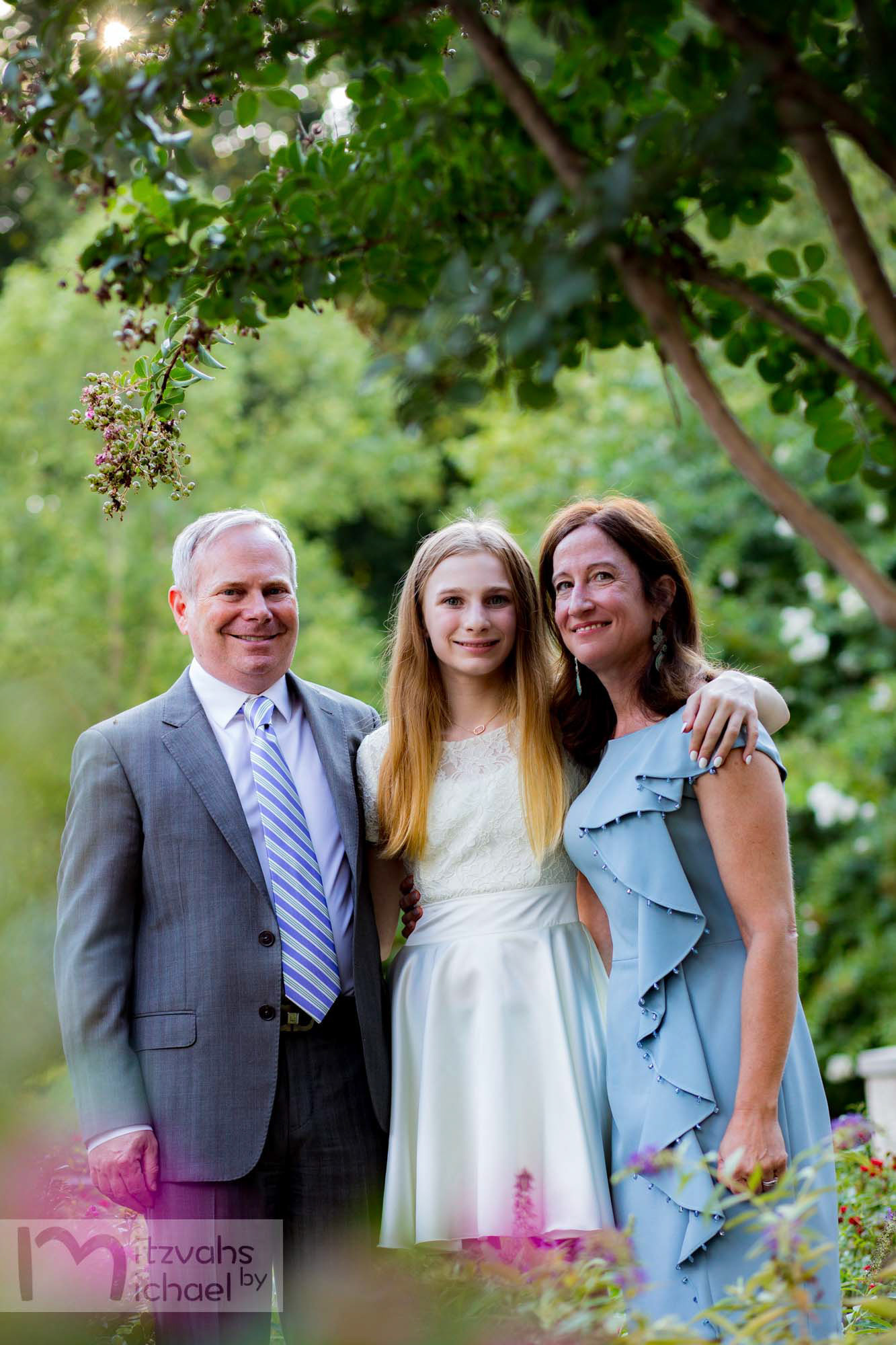 Sydney’s Bat Mitzvah portraits at Temple Rodef Shalom.