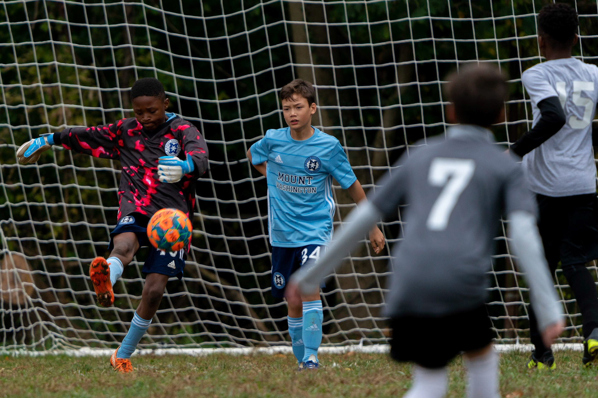 Treme punts the ball after a save in the first half of Mt Washington's 3-1 home victory over Northwest SC on October 23, 2022.