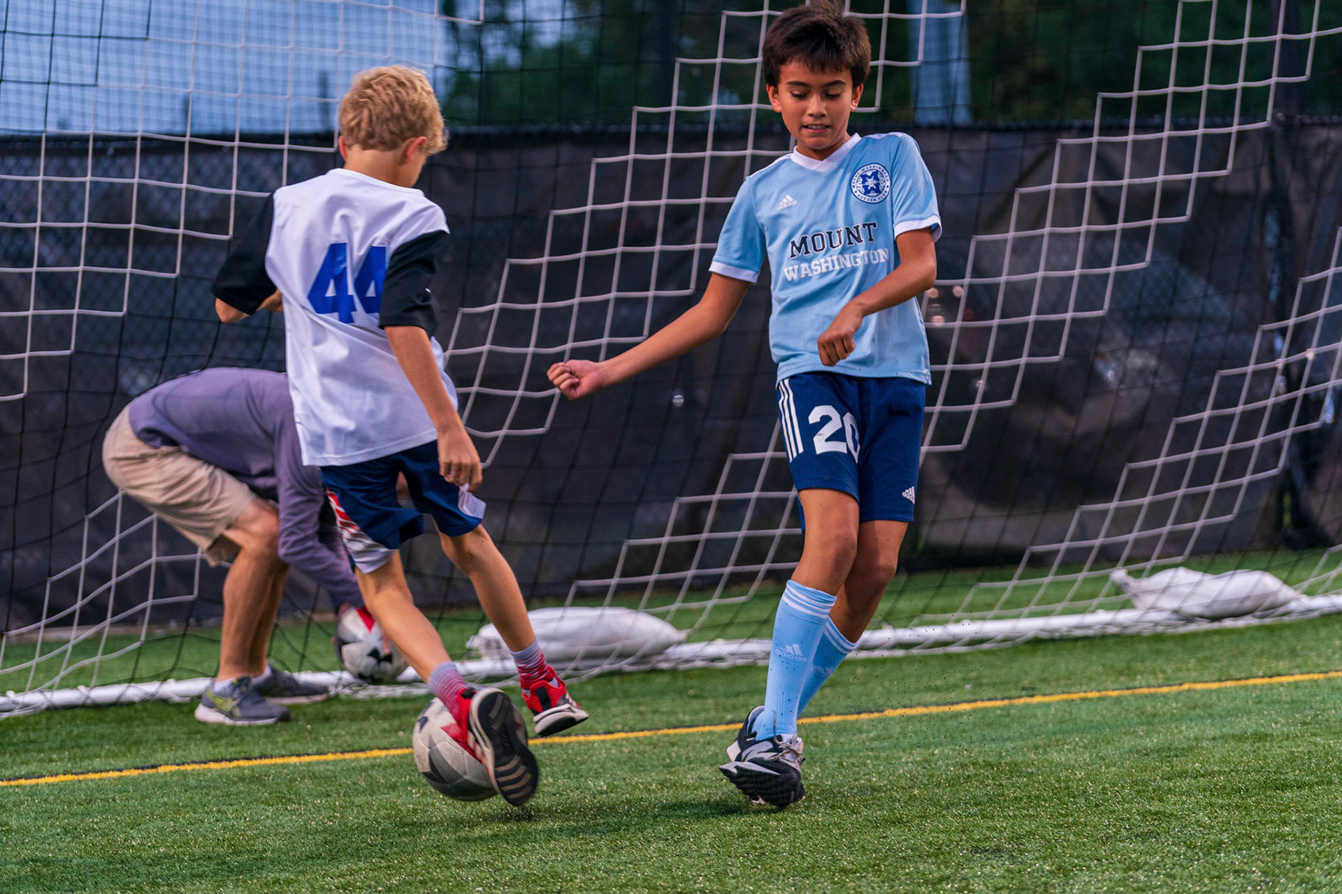 Members of the Mt. Washington Soccer Club (rec and travel) visited the Loyola Greyhounds for a game against Lafayette on Saturday, October 9, 2021.
