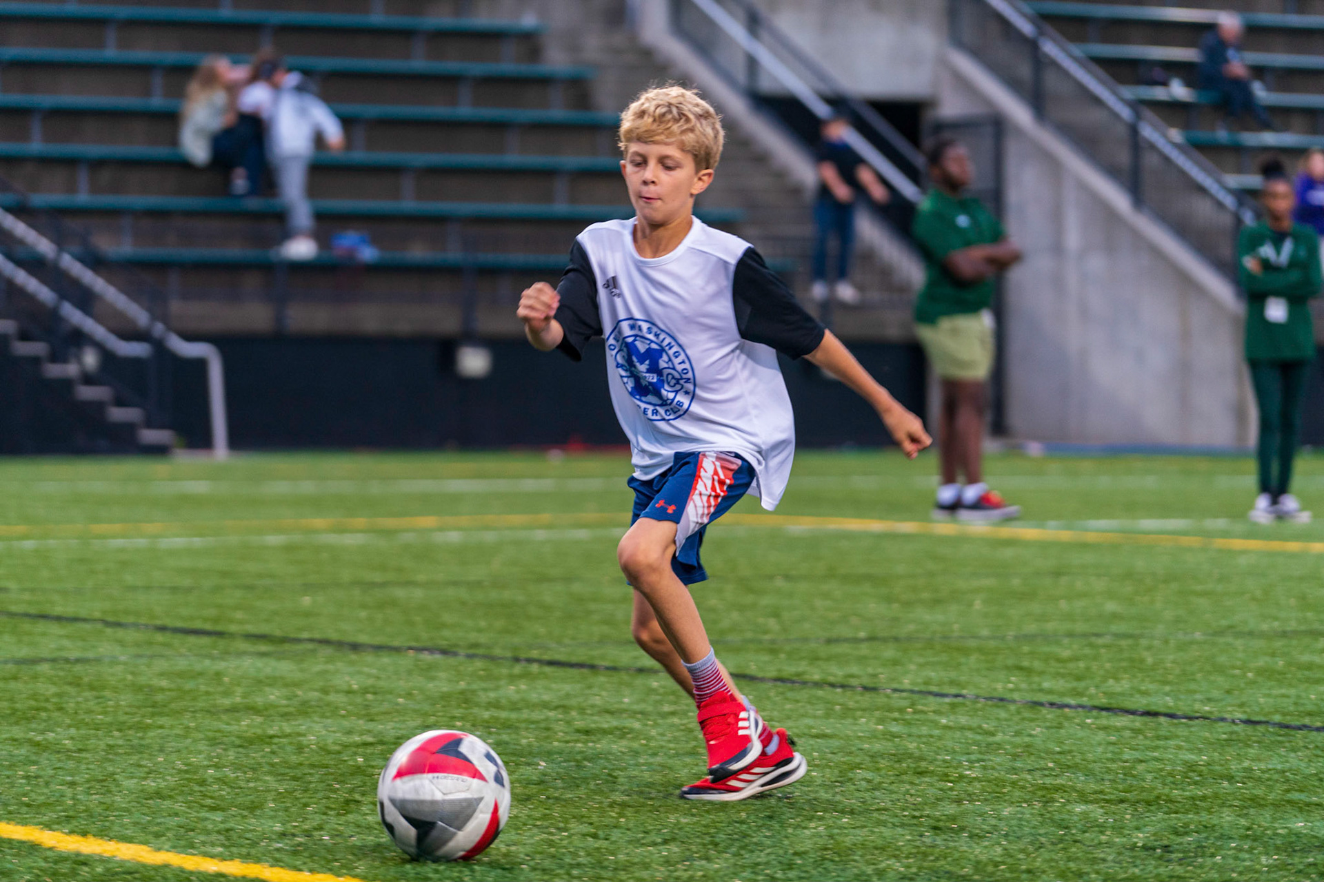 Members of the Mt. Washington Soccer Club (rec and travel) visited the Loyola Greyhounds for a game against Lafayette on Saturday, October 9, 2021.