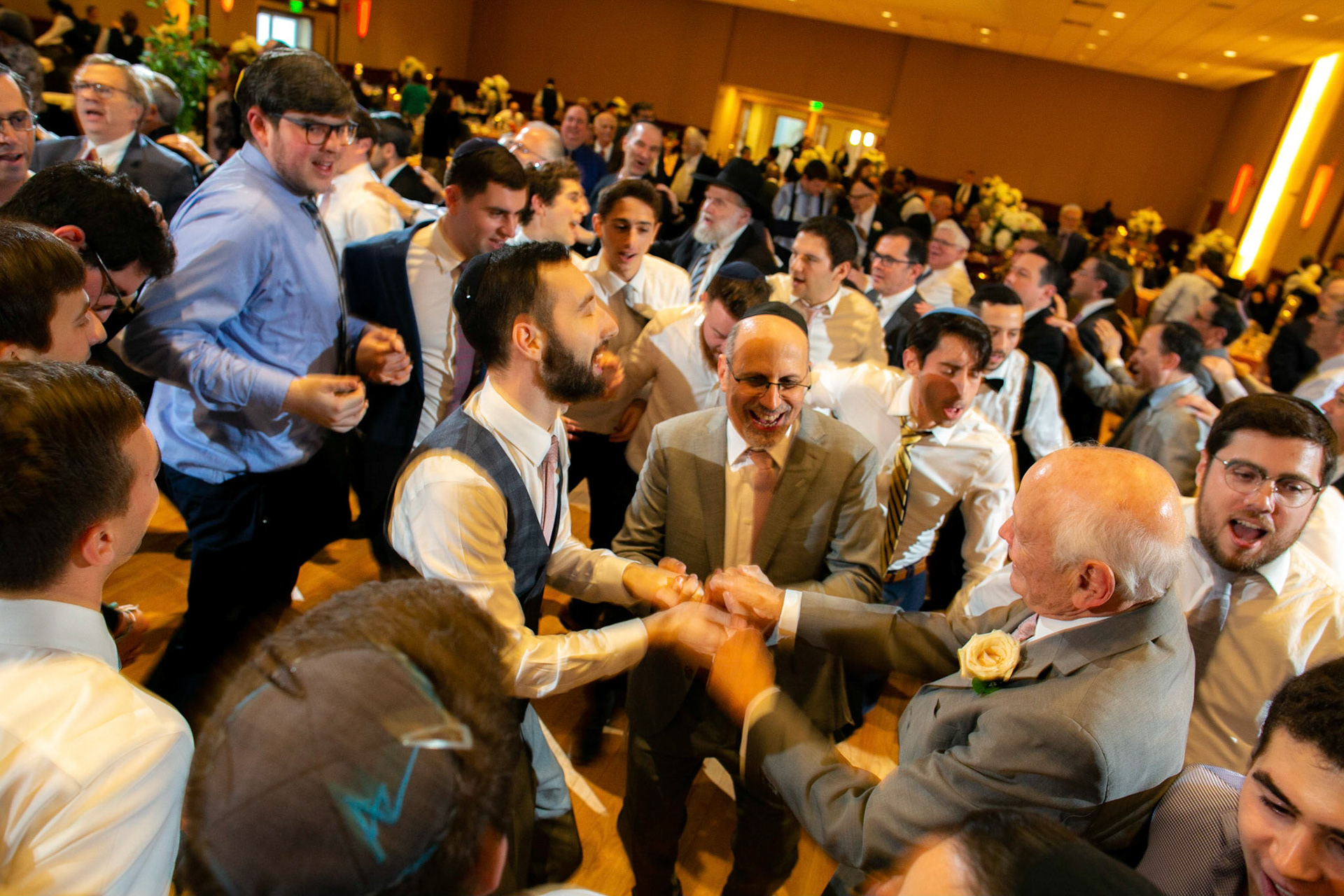 Alison and Shai wed at Beth Tfiloh in Baltimore, MD on Sunday, December 23, 2018.