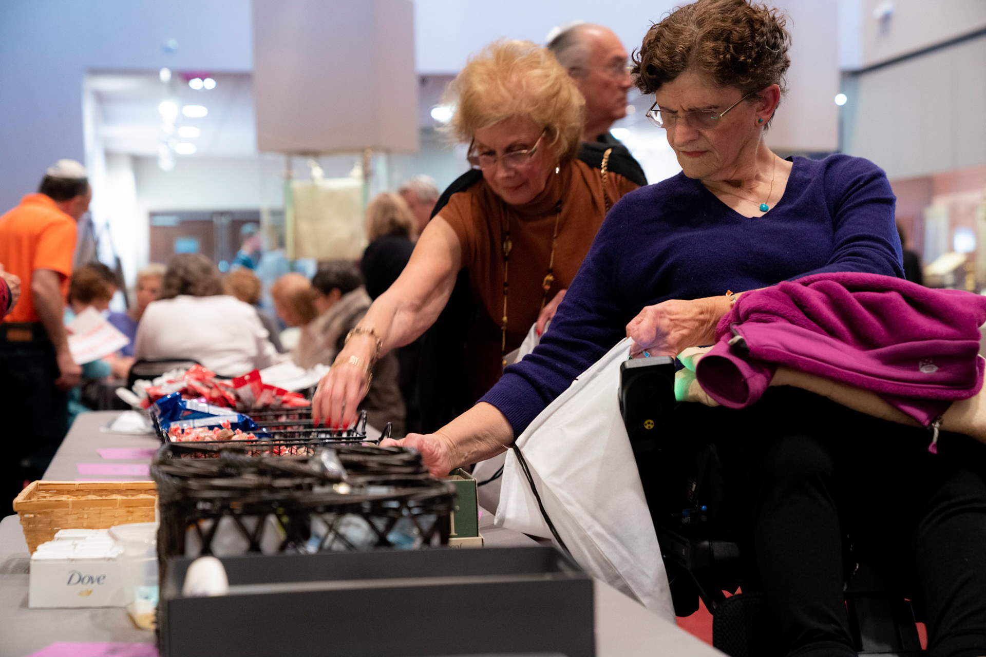 Chizuk Amuno celebrates Rabbi Debbie Wechsler’s 20th anniversary on Sunday, October, 27, 2019.