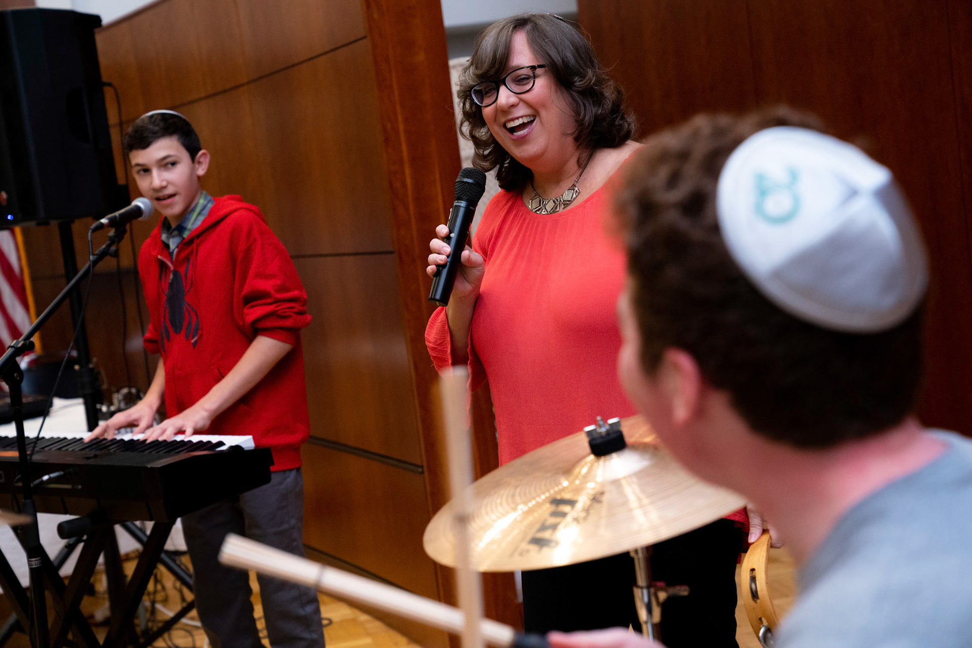 Chizuk Amuno celebrates Rabbi Debbie Wechsler’s 20th anniversary on Sunday, October, 27, 2019.