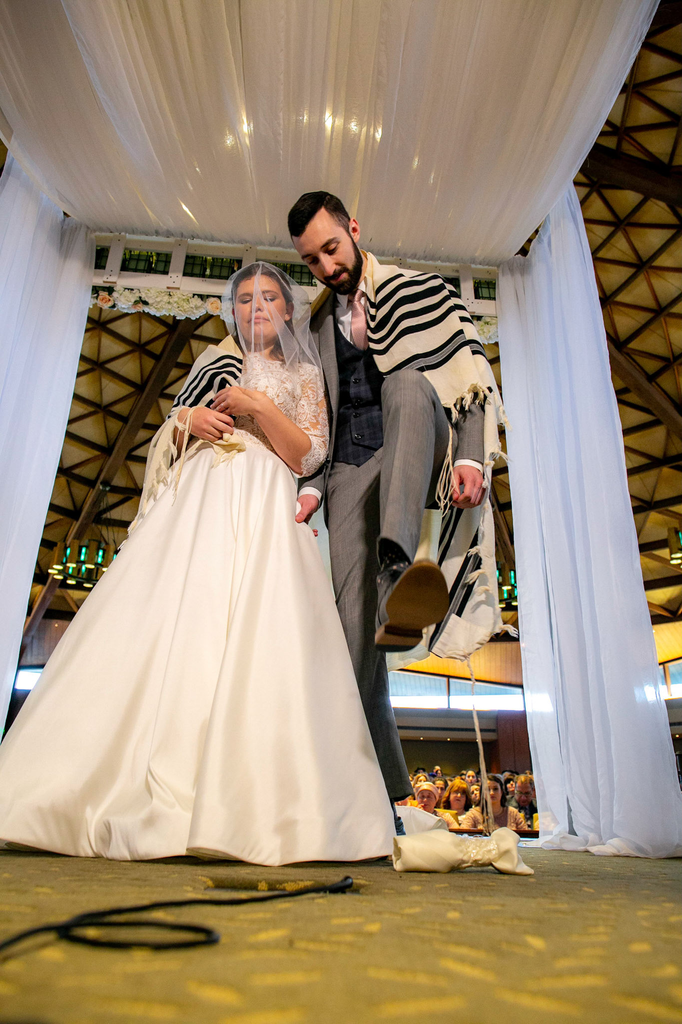 Alison and Shai wed at Beth Tfiloh in Baltimore, MD on Sunday, December 23, 2018.