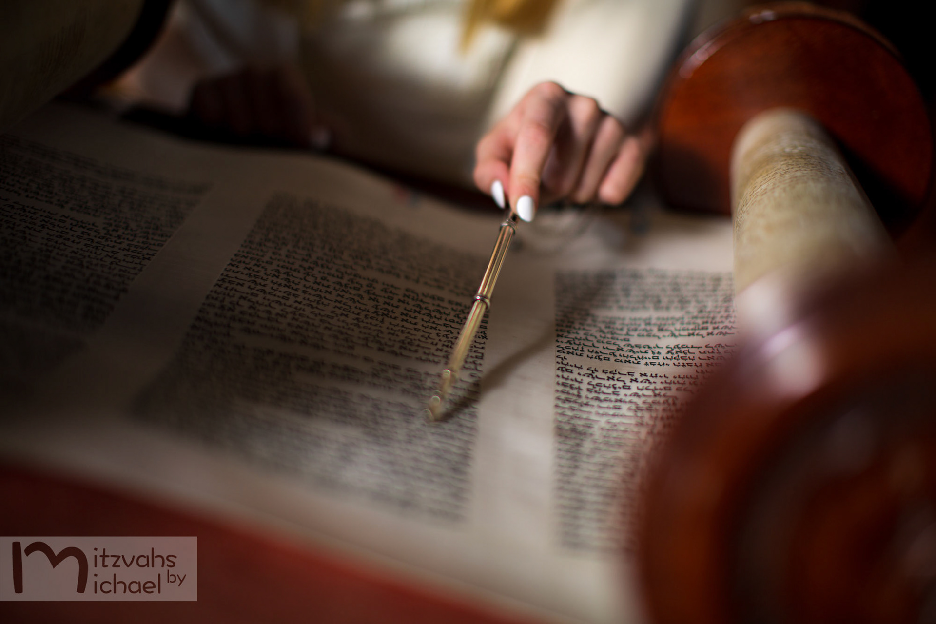 Sydney’s Bat Mitzvah portraits at Temple Rodef Shalom.
