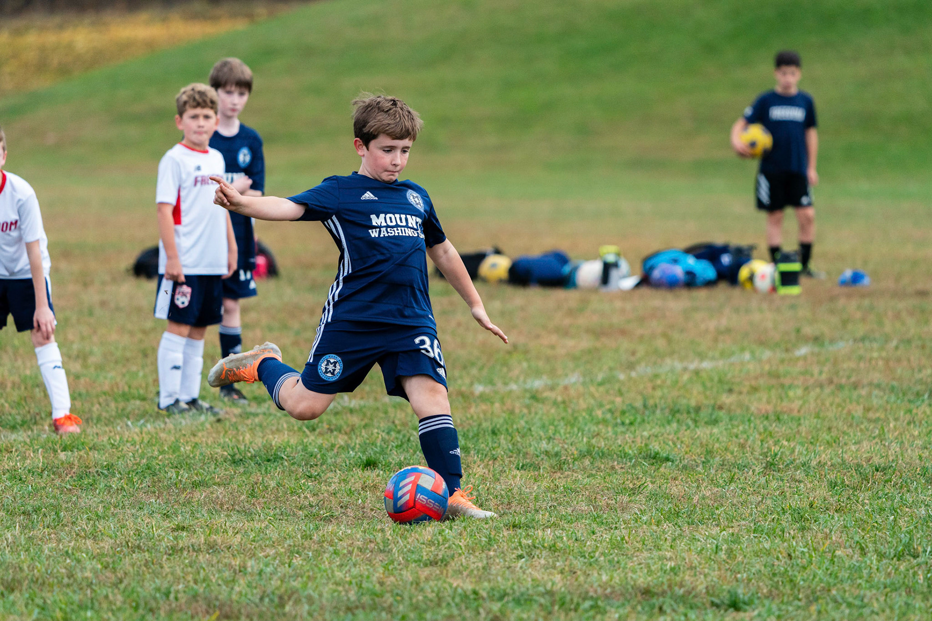 Graham takes the penalty kick and scores as Mt. Washington defeats Freedom SC 2-1 in their final game of fall 2022.
